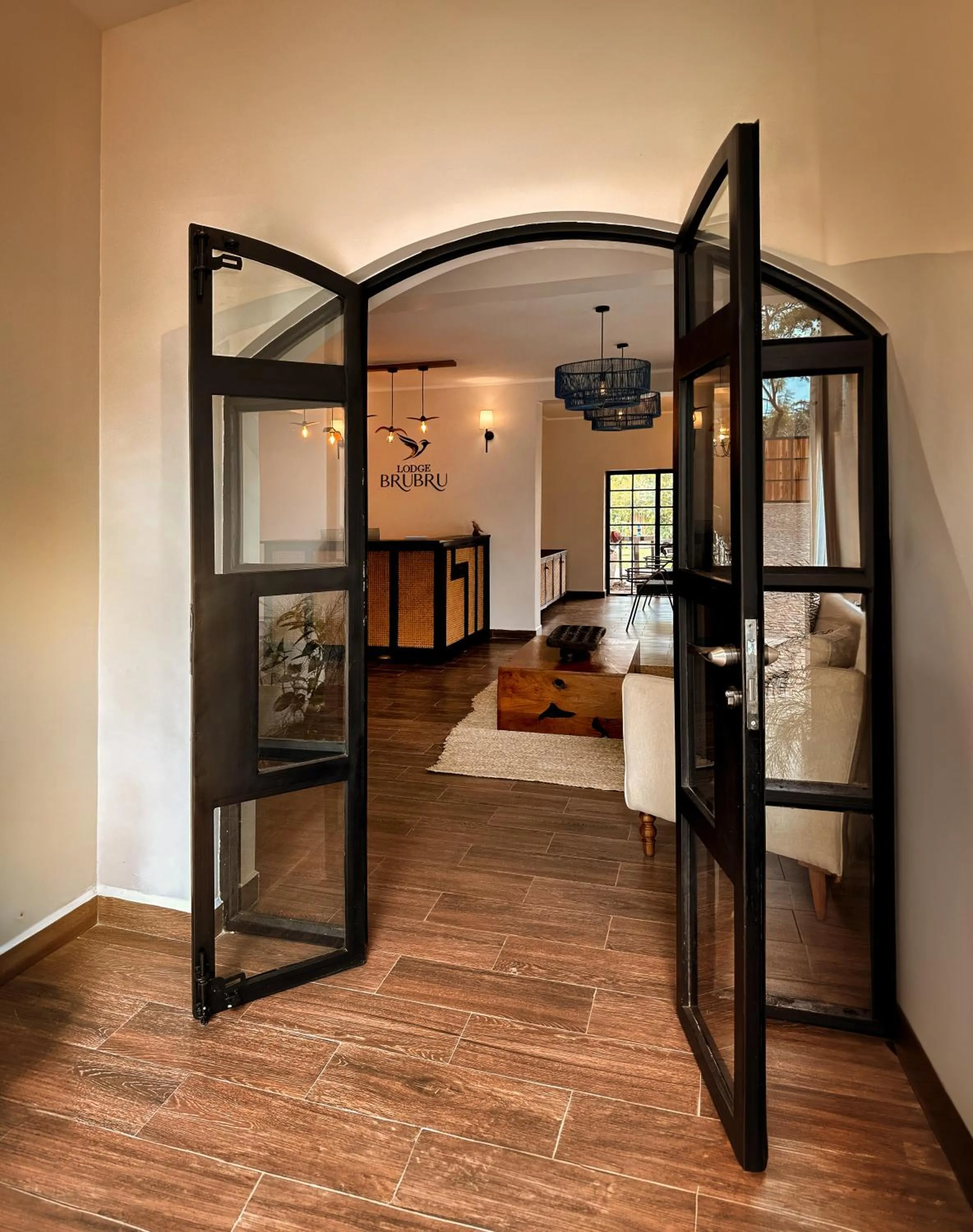 Property building, Bed in Brubru Lodge