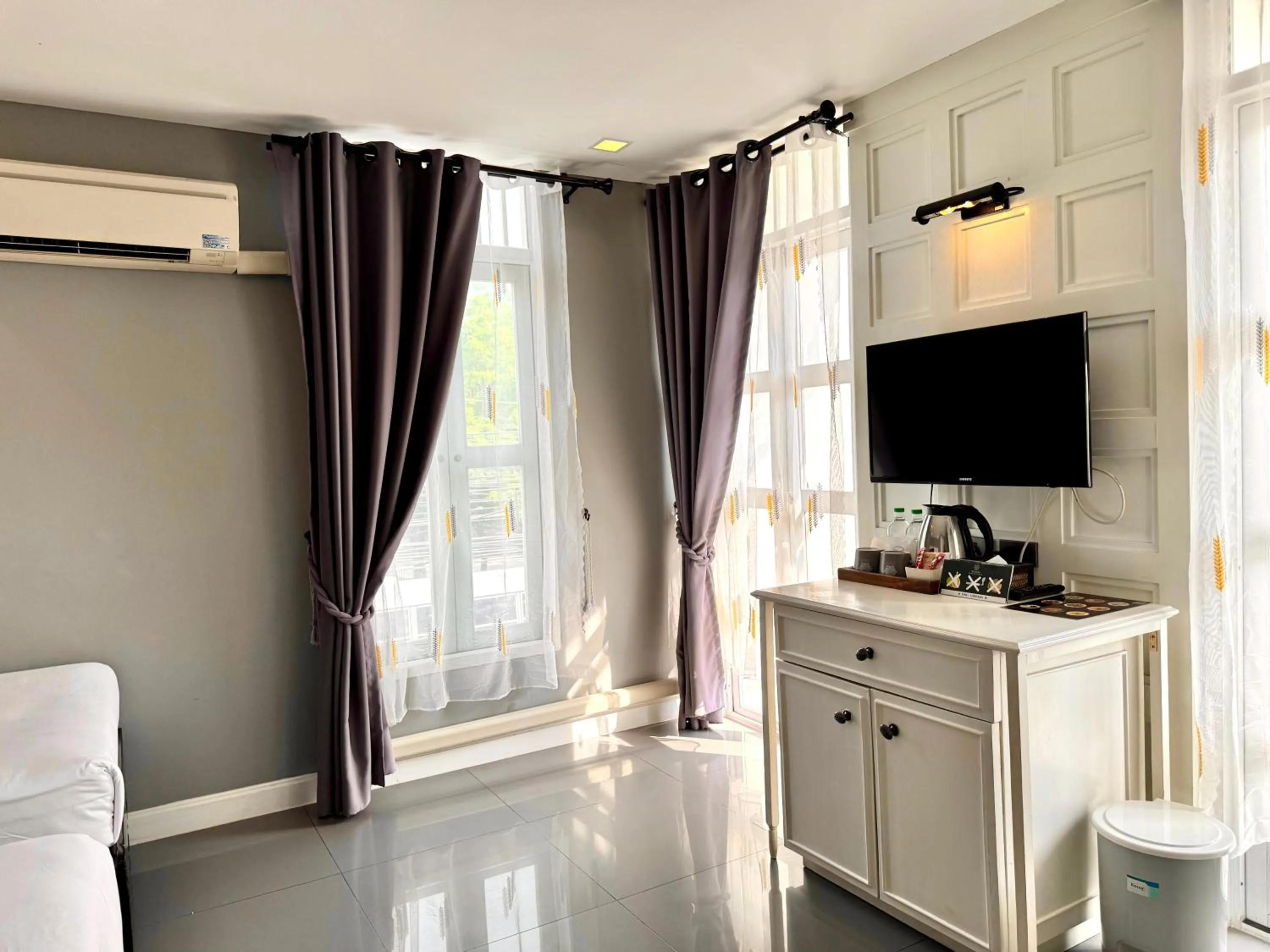 Superior Twin Room with City View in WUA LAI Boutique Hotel Chiang Mai