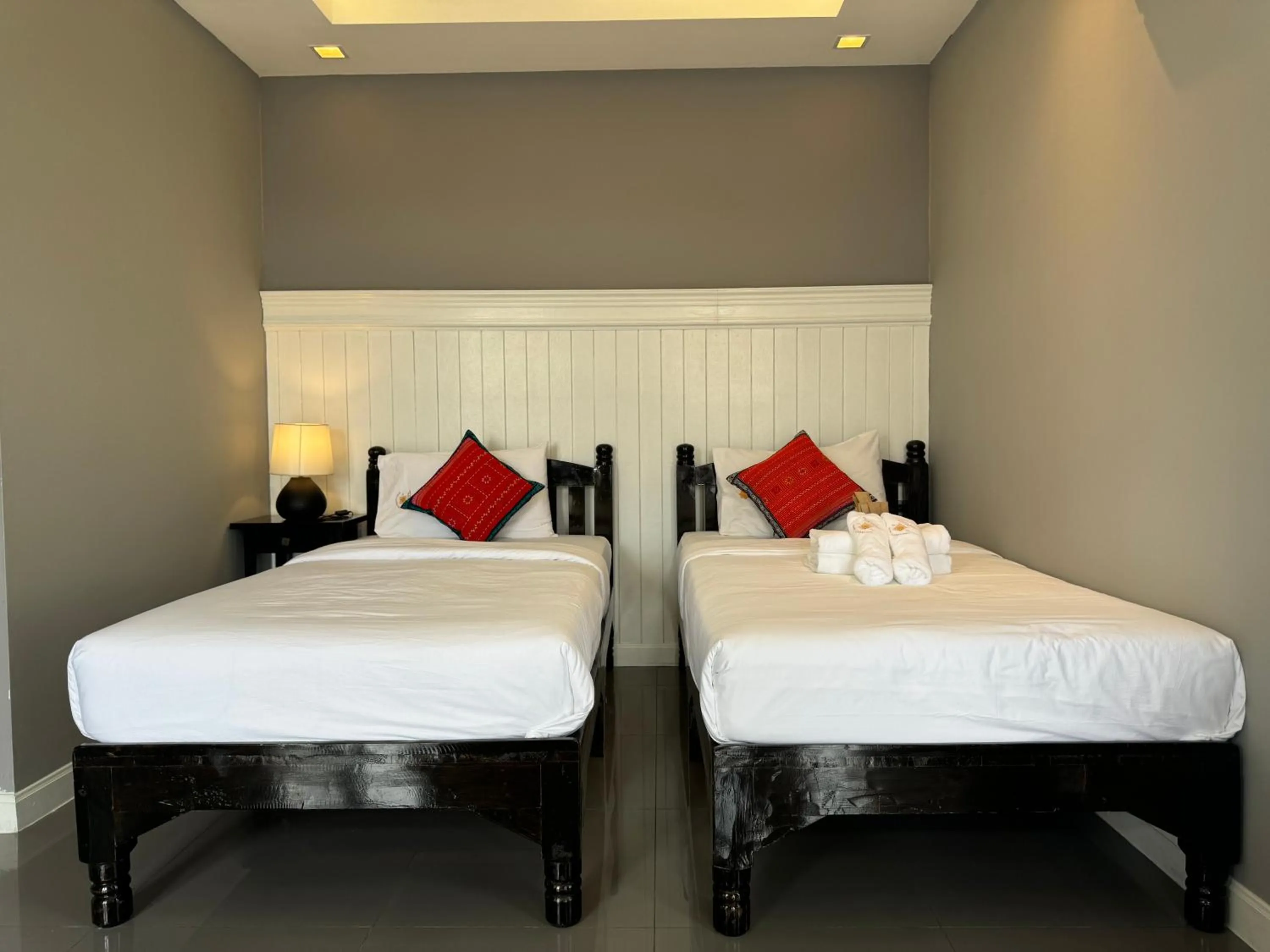 Superior Twin Room with City View in WUA LAI Boutique Hotel Chiang Mai