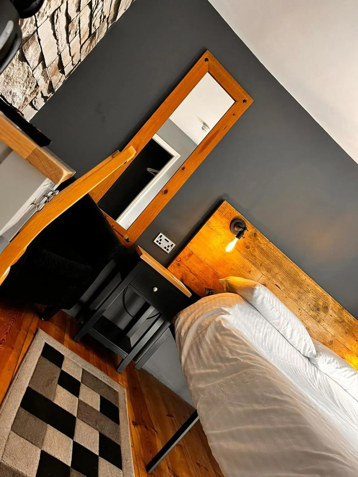 Bedroom, Bed in Old Manor House