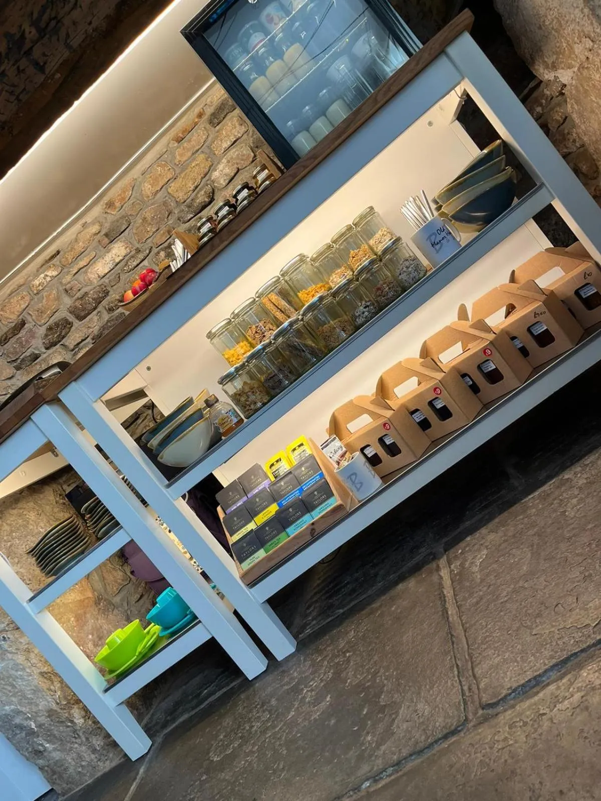 Breakfast in Old Manor House