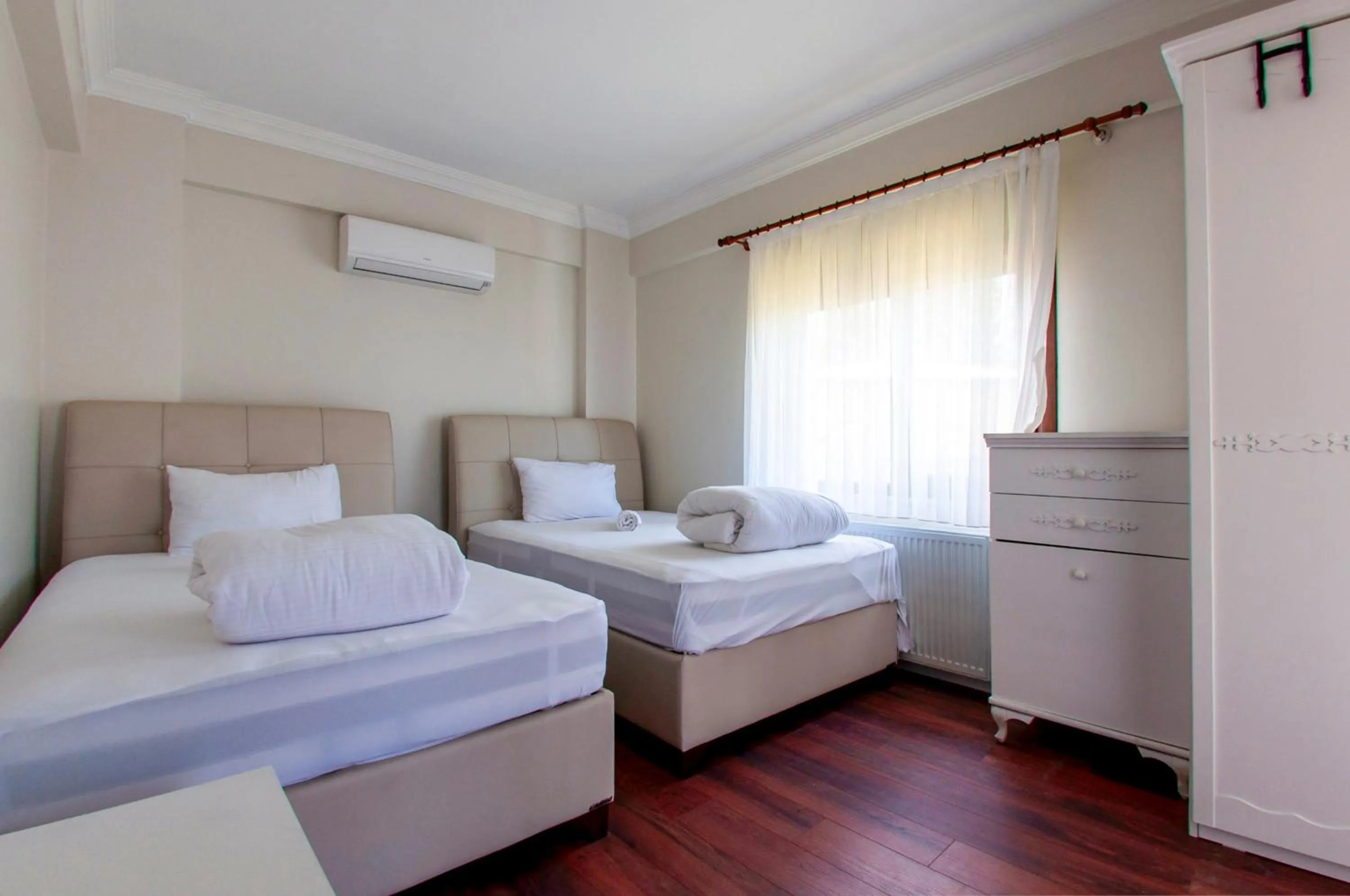 Bed in Nevras Resort Sapanca