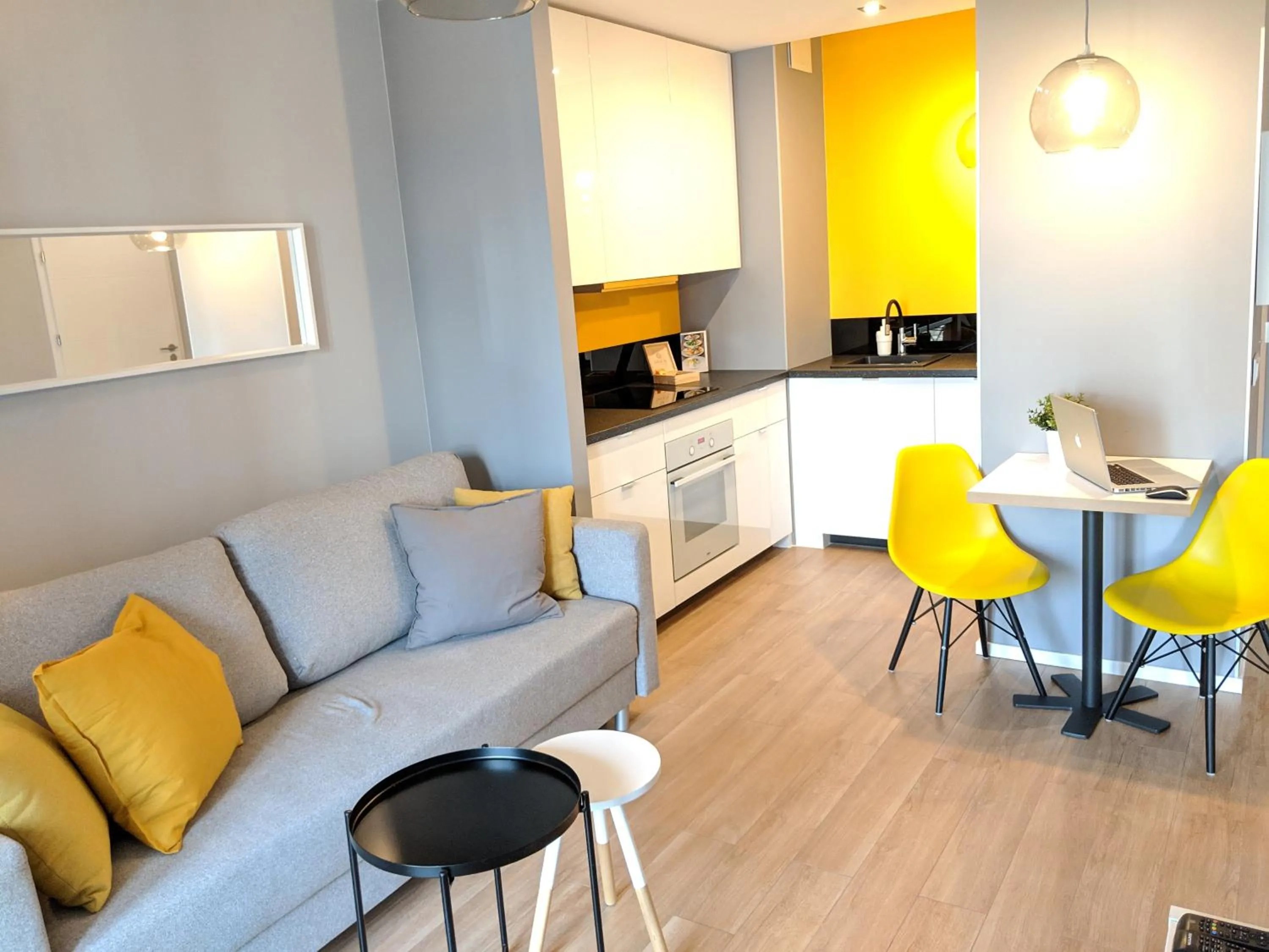 Coffee/tea facilities in Warsaw Aparthotel