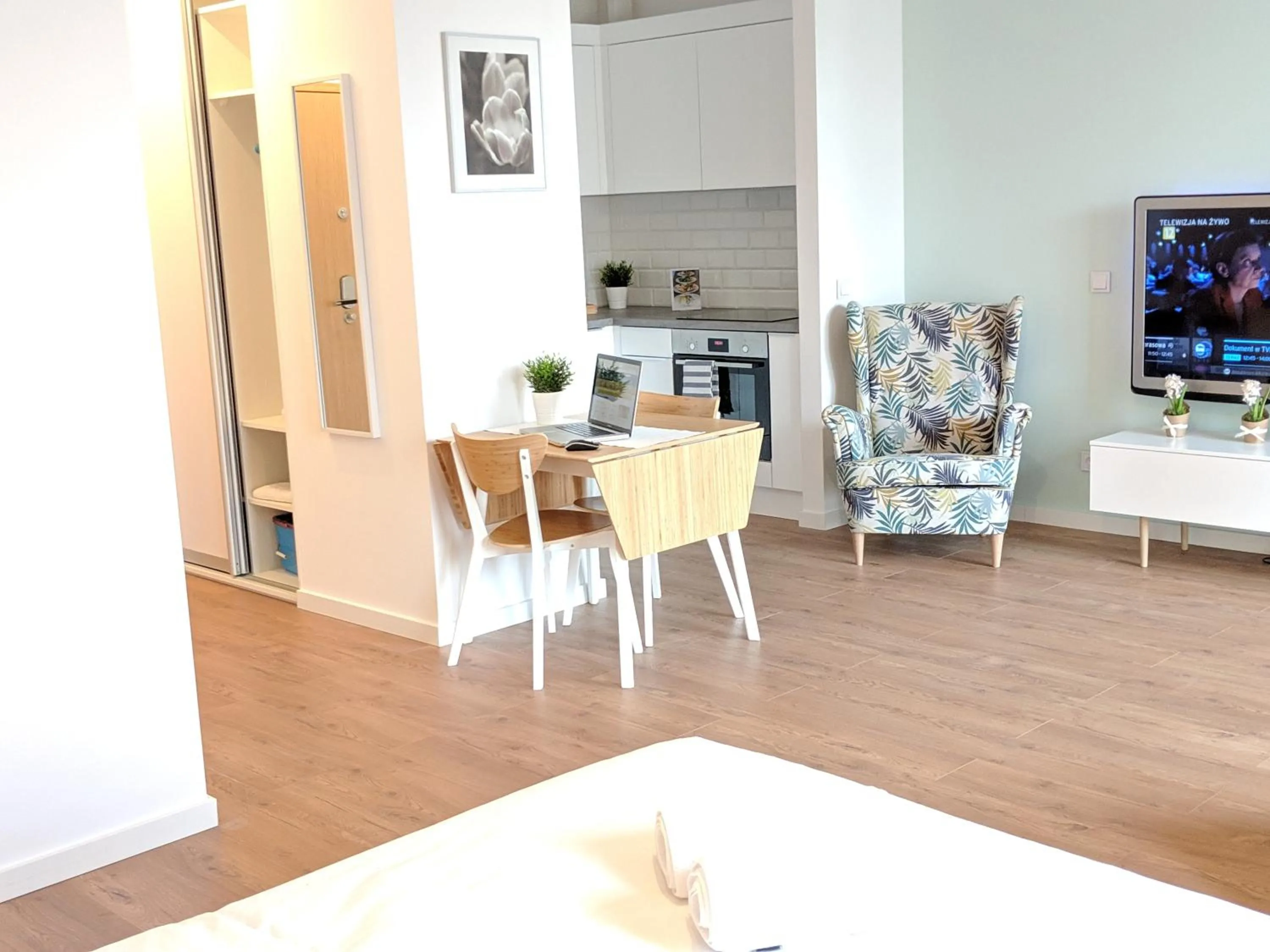 Bed in Warsaw Aparthotel