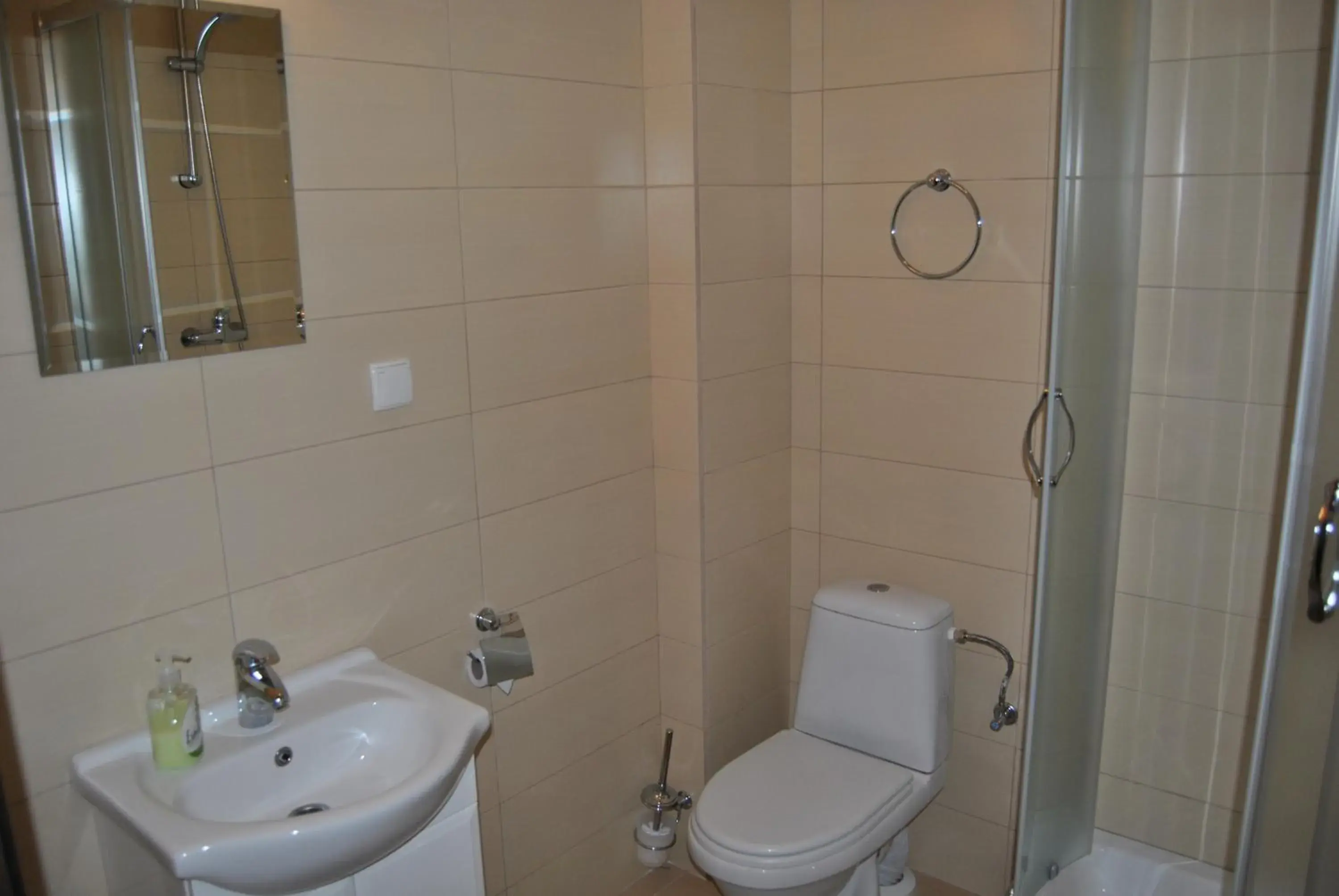Triple Room with Private Bathroom in Hotel Gościniec Triple Room with Private Bathroom in Hotel Gościniec