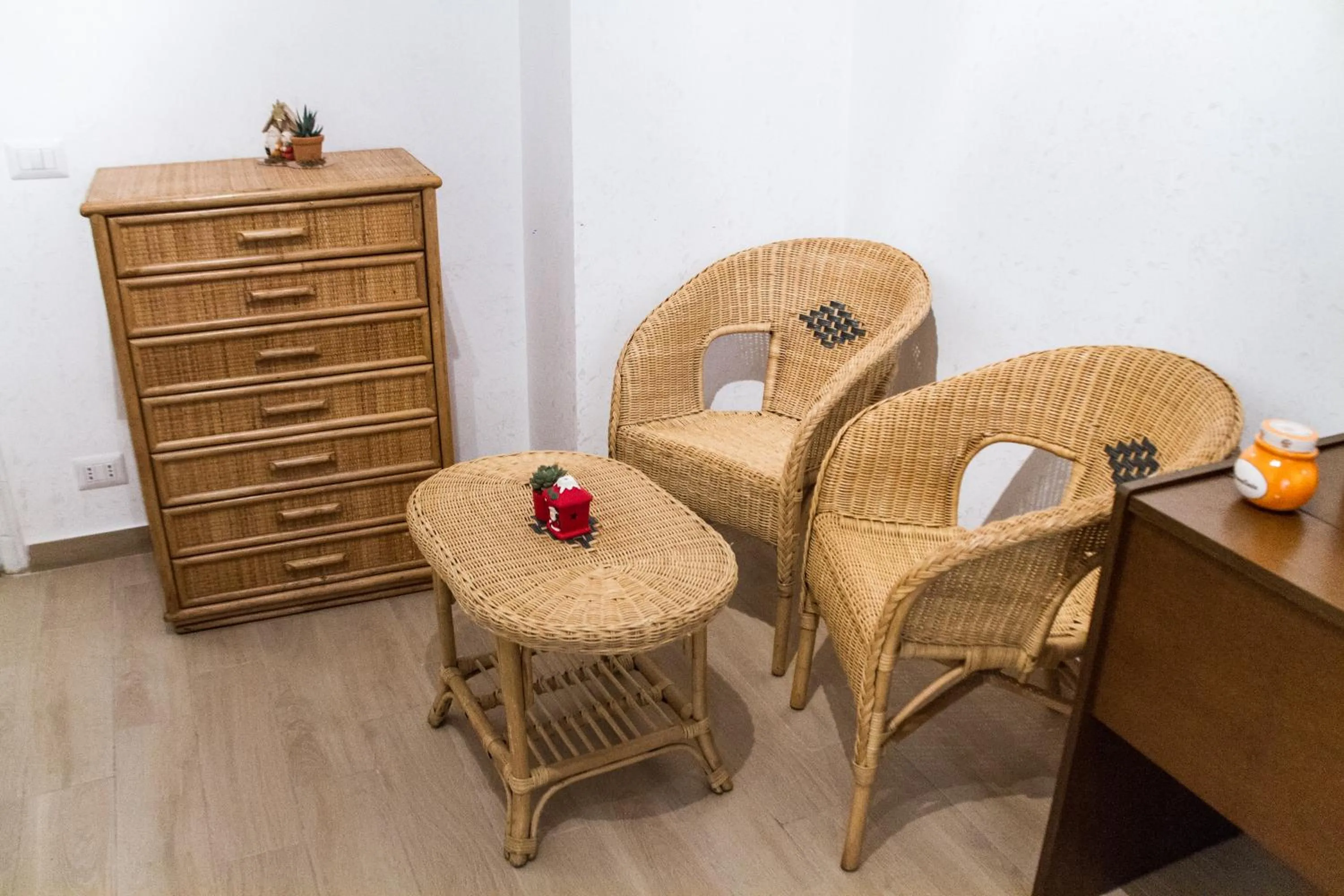 Communal lounge/ TV room in Domus Romae