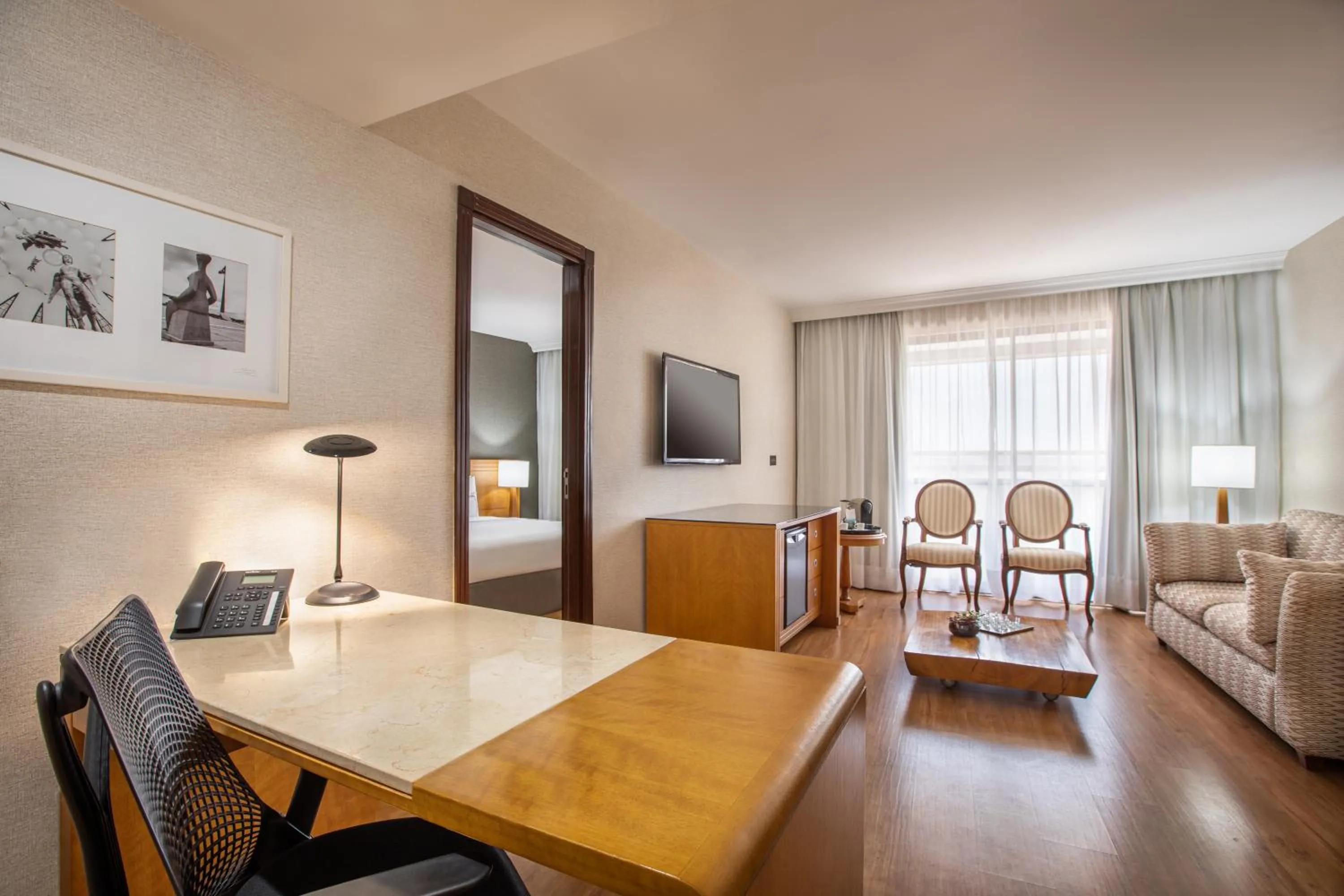 The Level Junior Suite King with Executive Lounge Access - single occupancy in Meliá Brasil 21