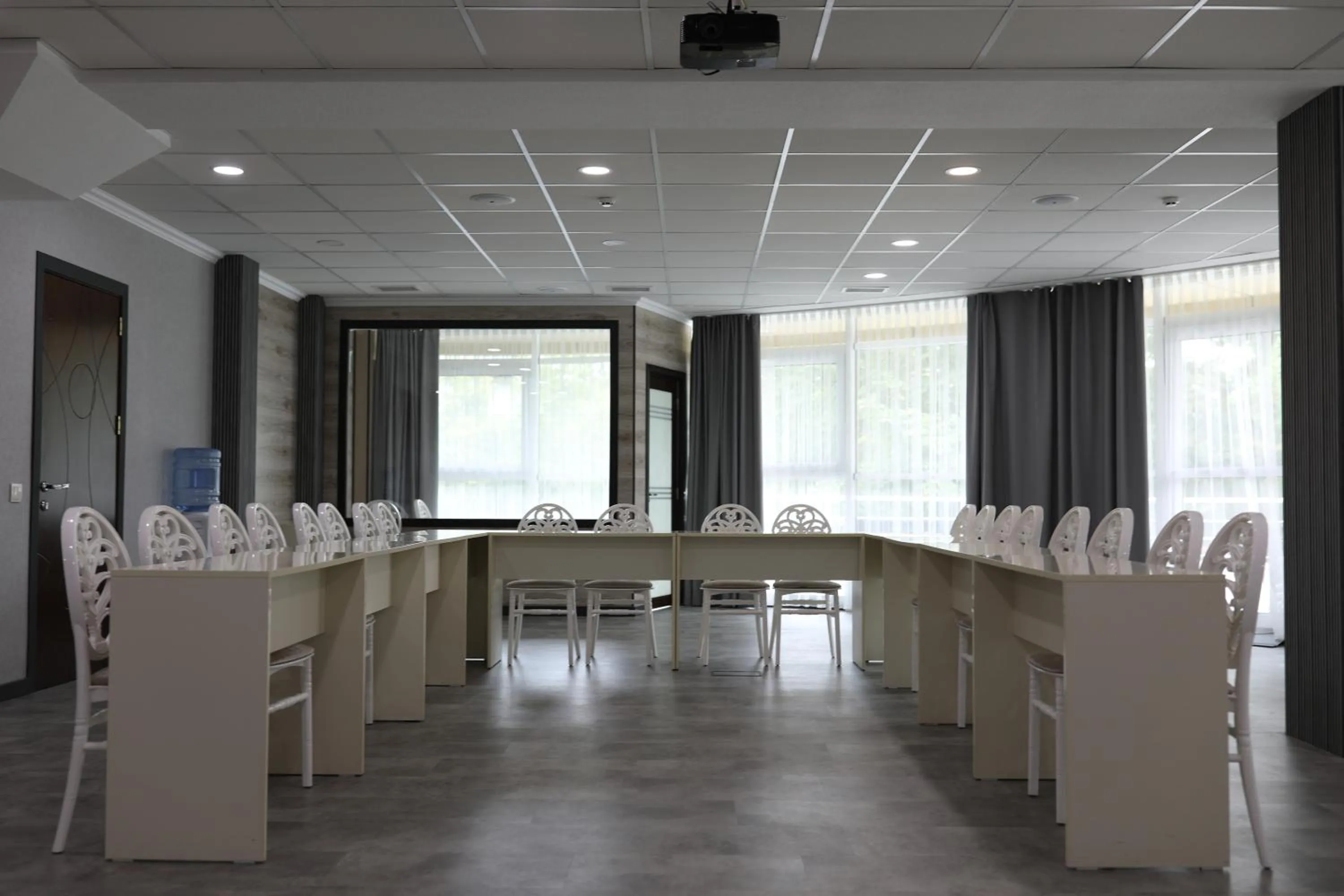 Meeting/conference room in Aria Hotel Chisinau