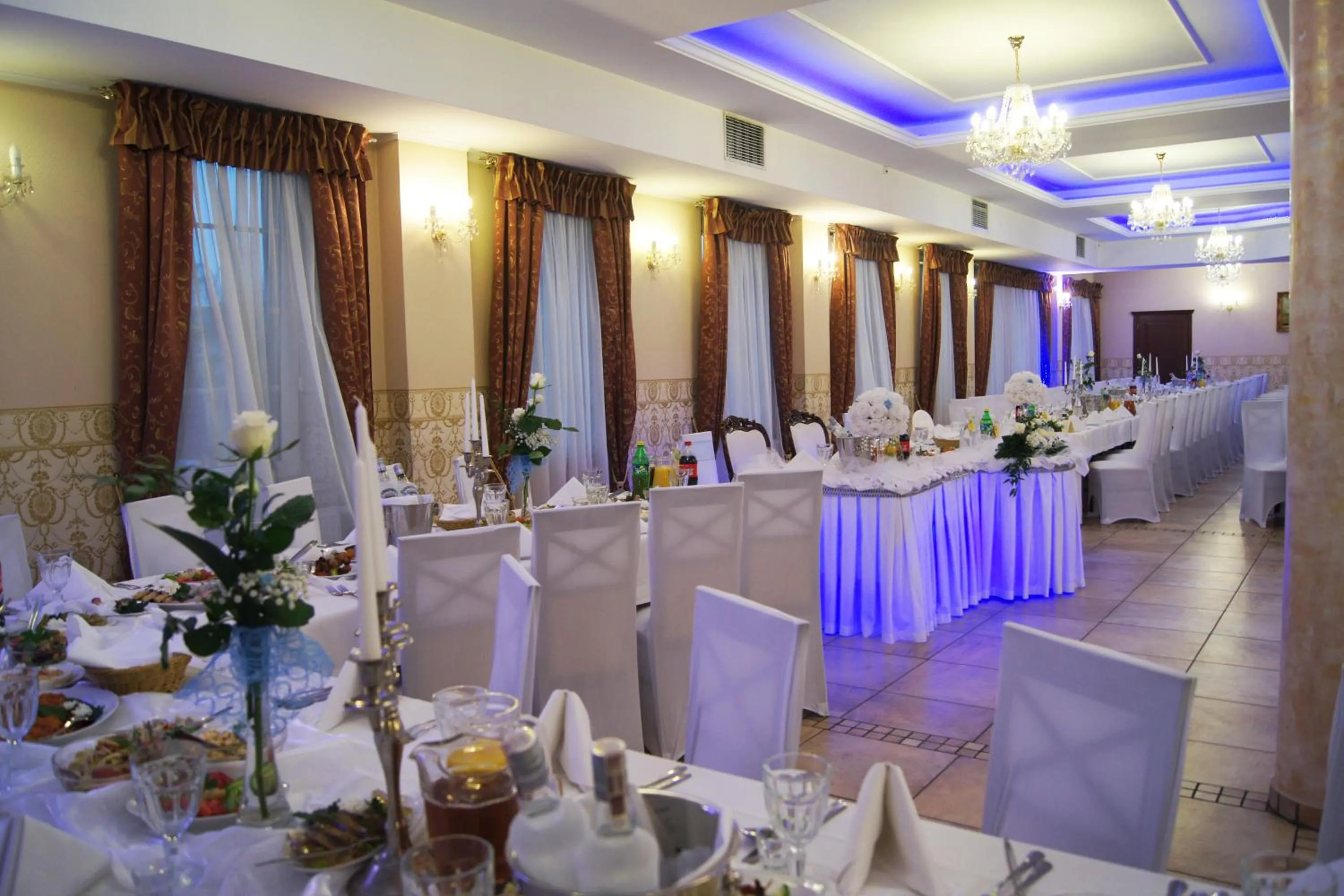 Banquet/Function facilities in Hotel POD HERBEM -POKOJE OZONOWANE