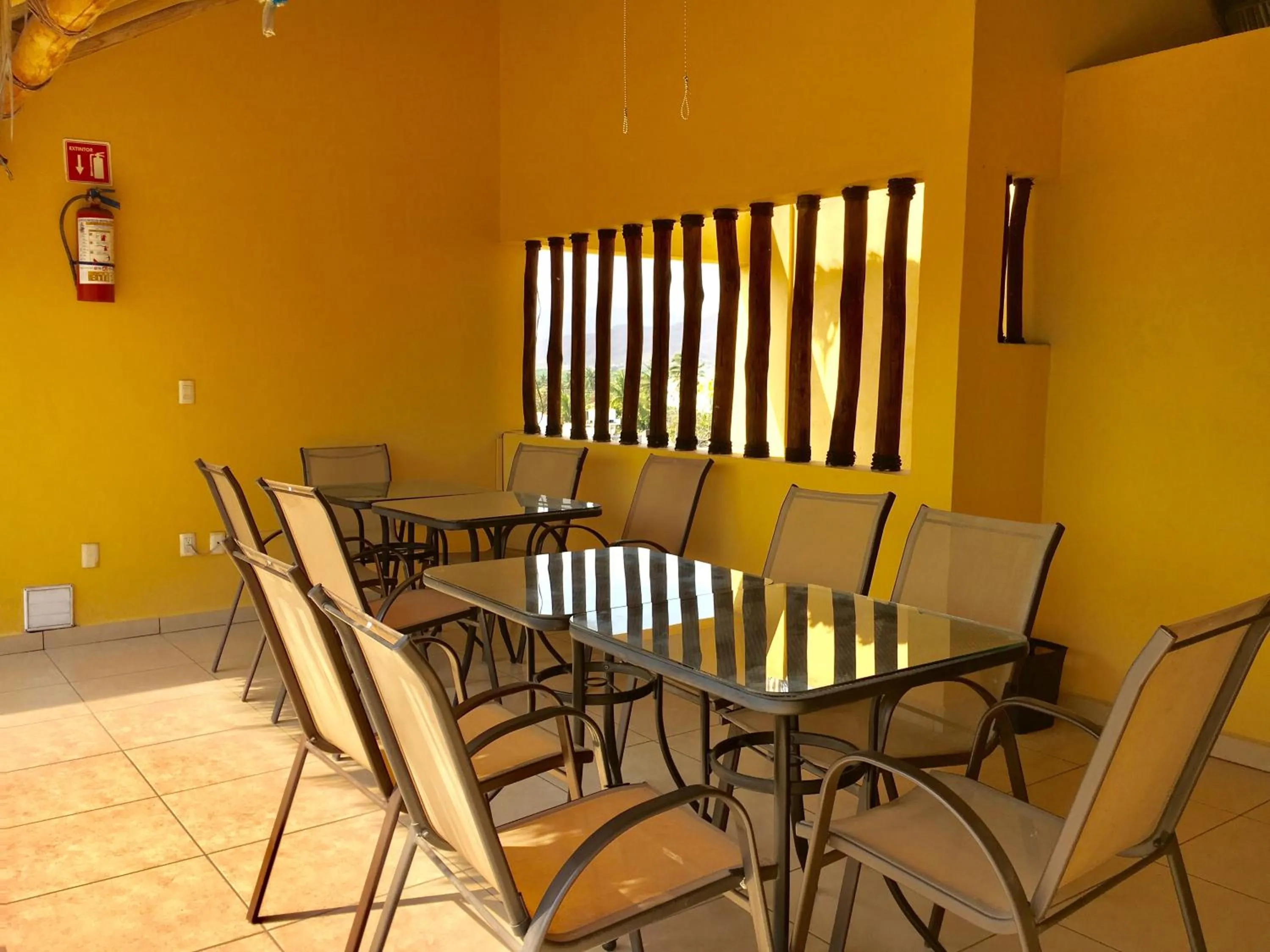 Andressa Mia Apartments