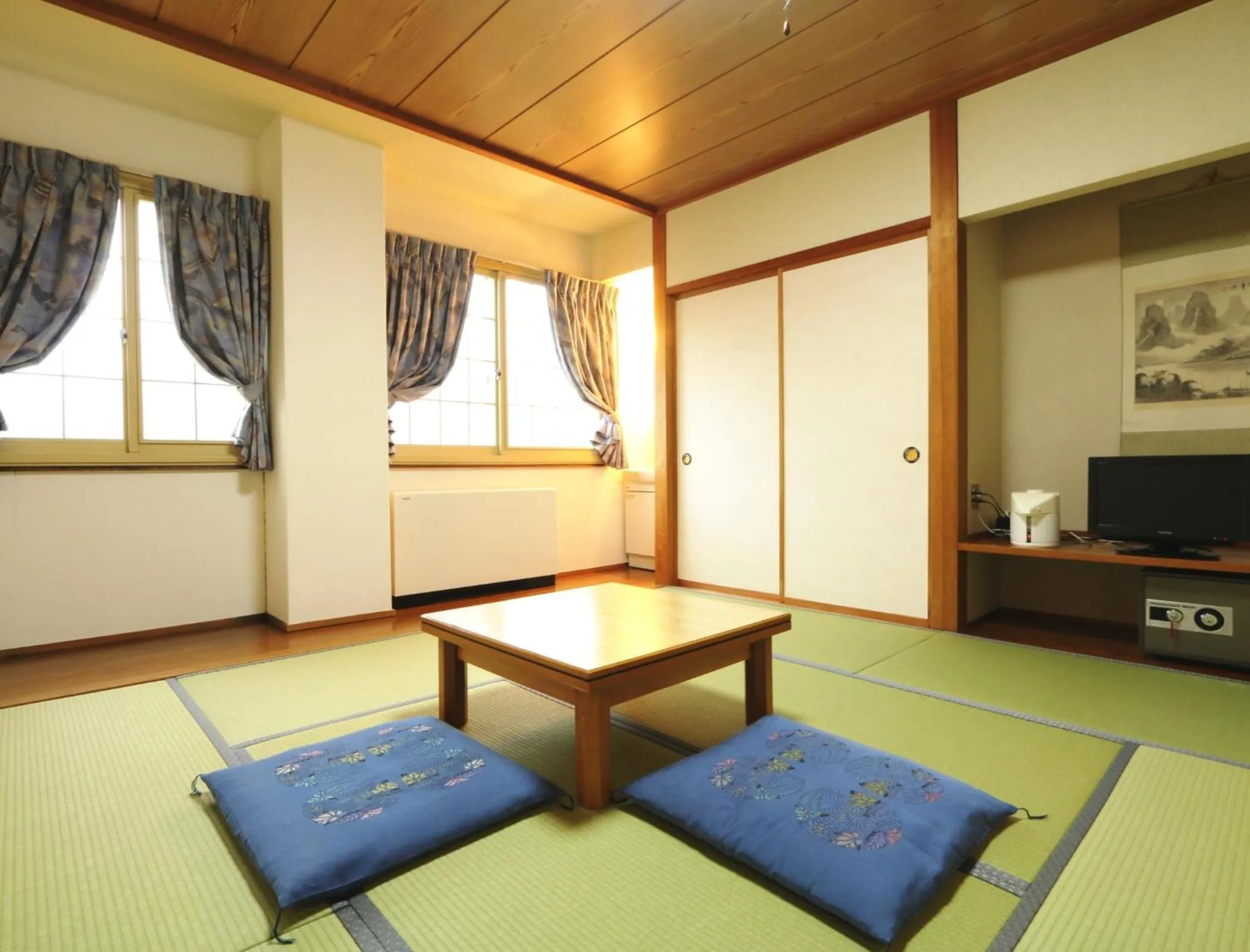 Photo of the whole room in Hakuba Tsugaike Sunrise Tanne