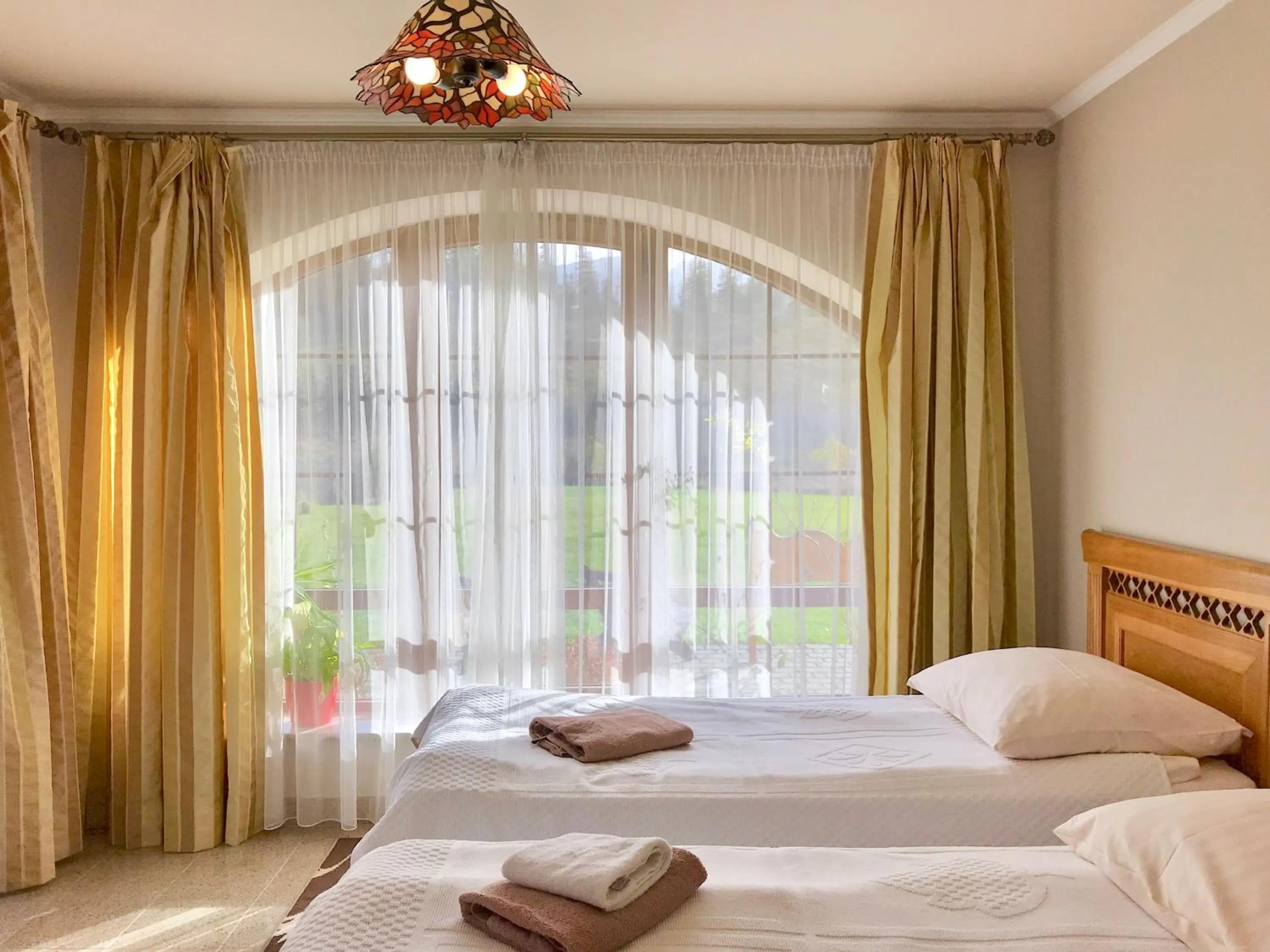 Bed in Willa Wisienka