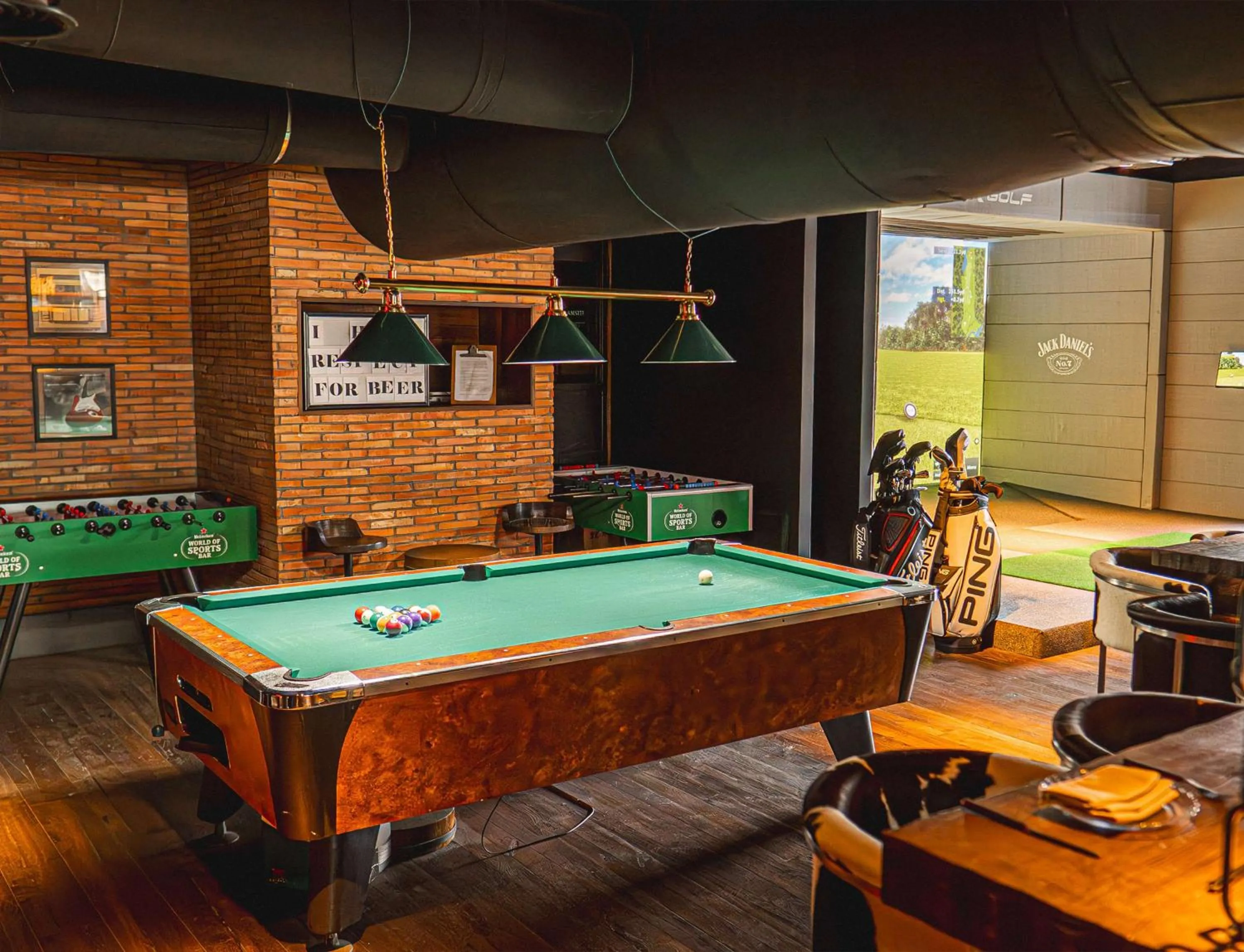 Restaurant/places to eat in Hilton Dubai Al Habtoor City