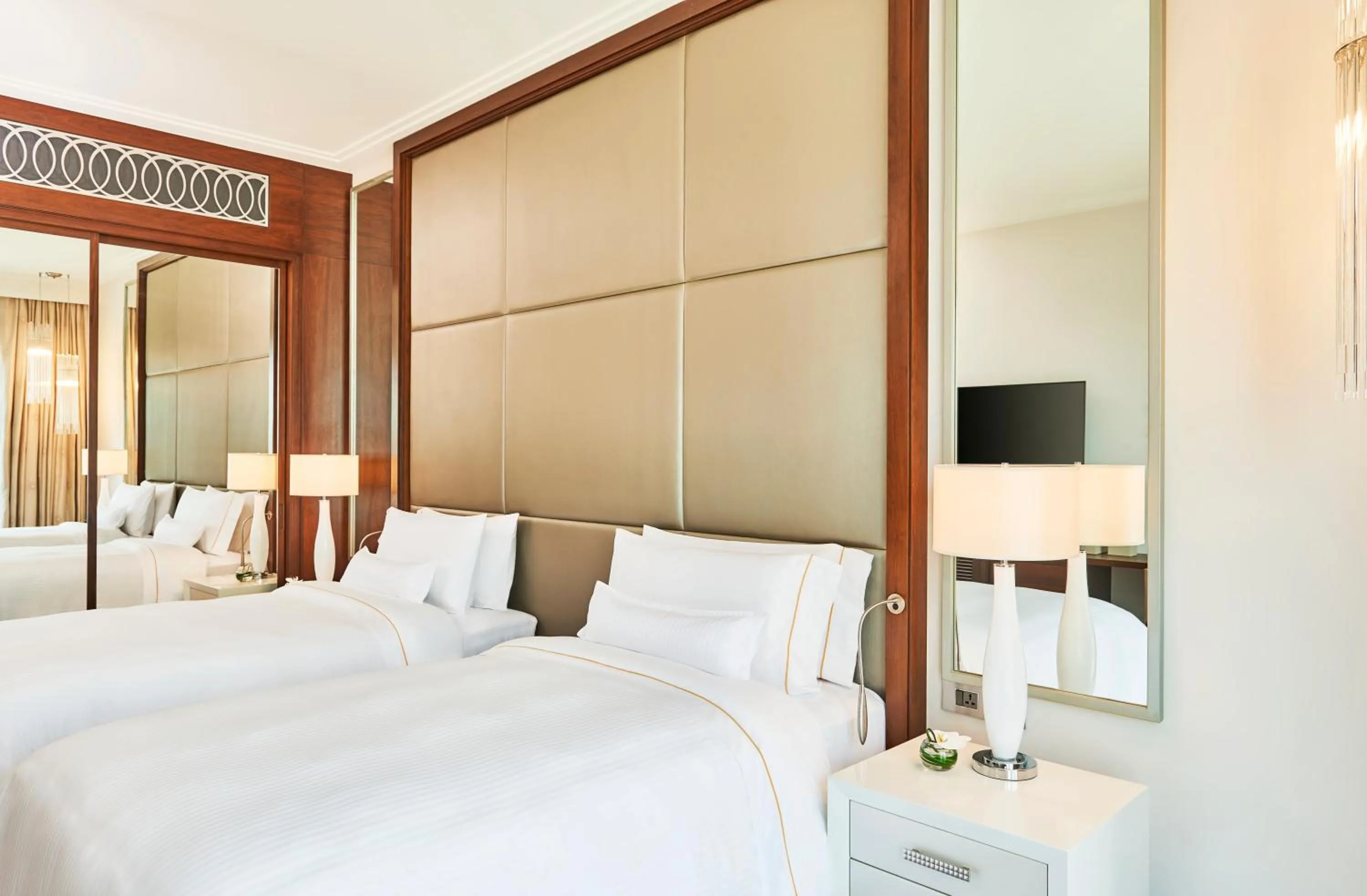 Bed in Hilton Dubai Al Habtoor City