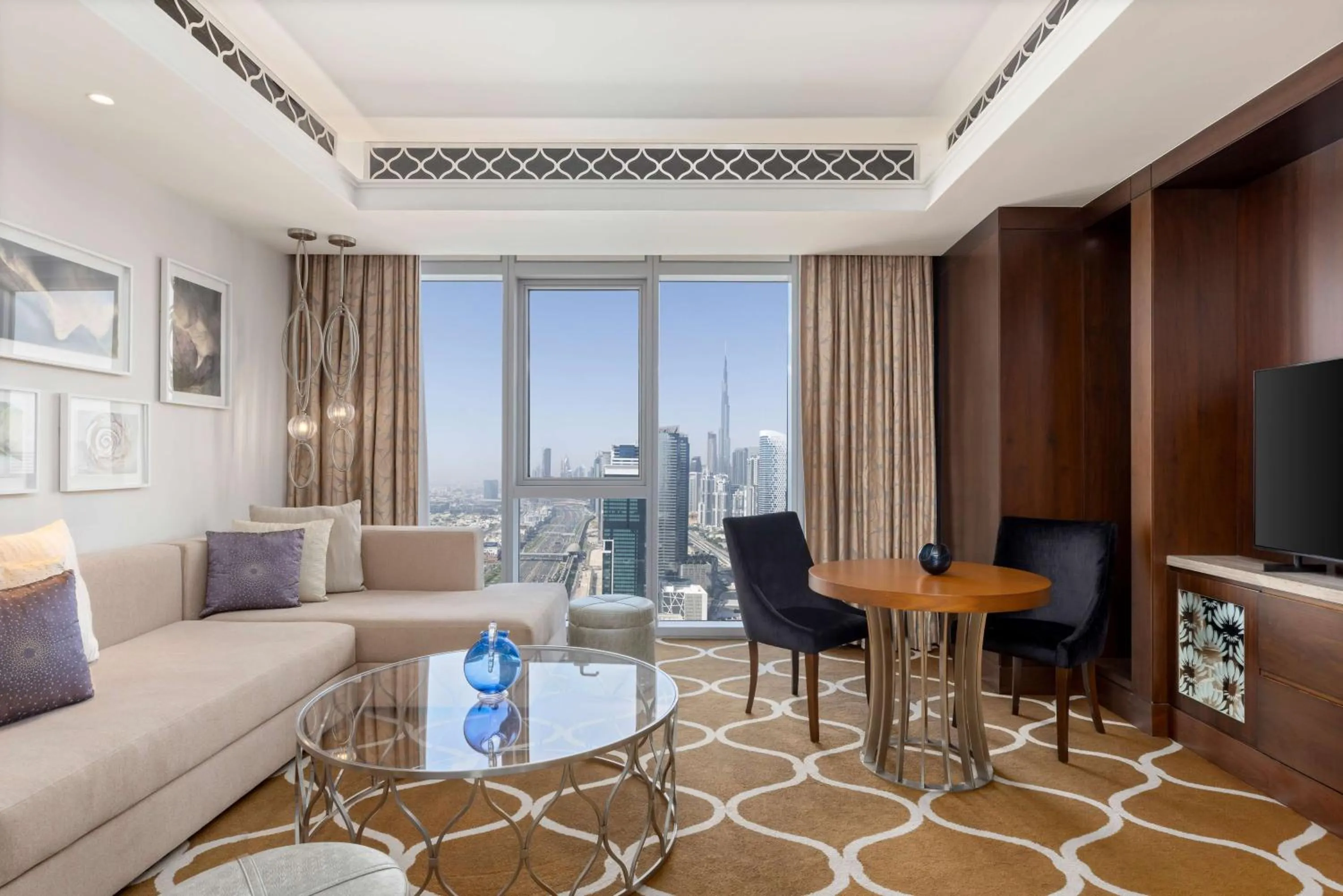 Living room in Hilton Dubai Al Habtoor City
