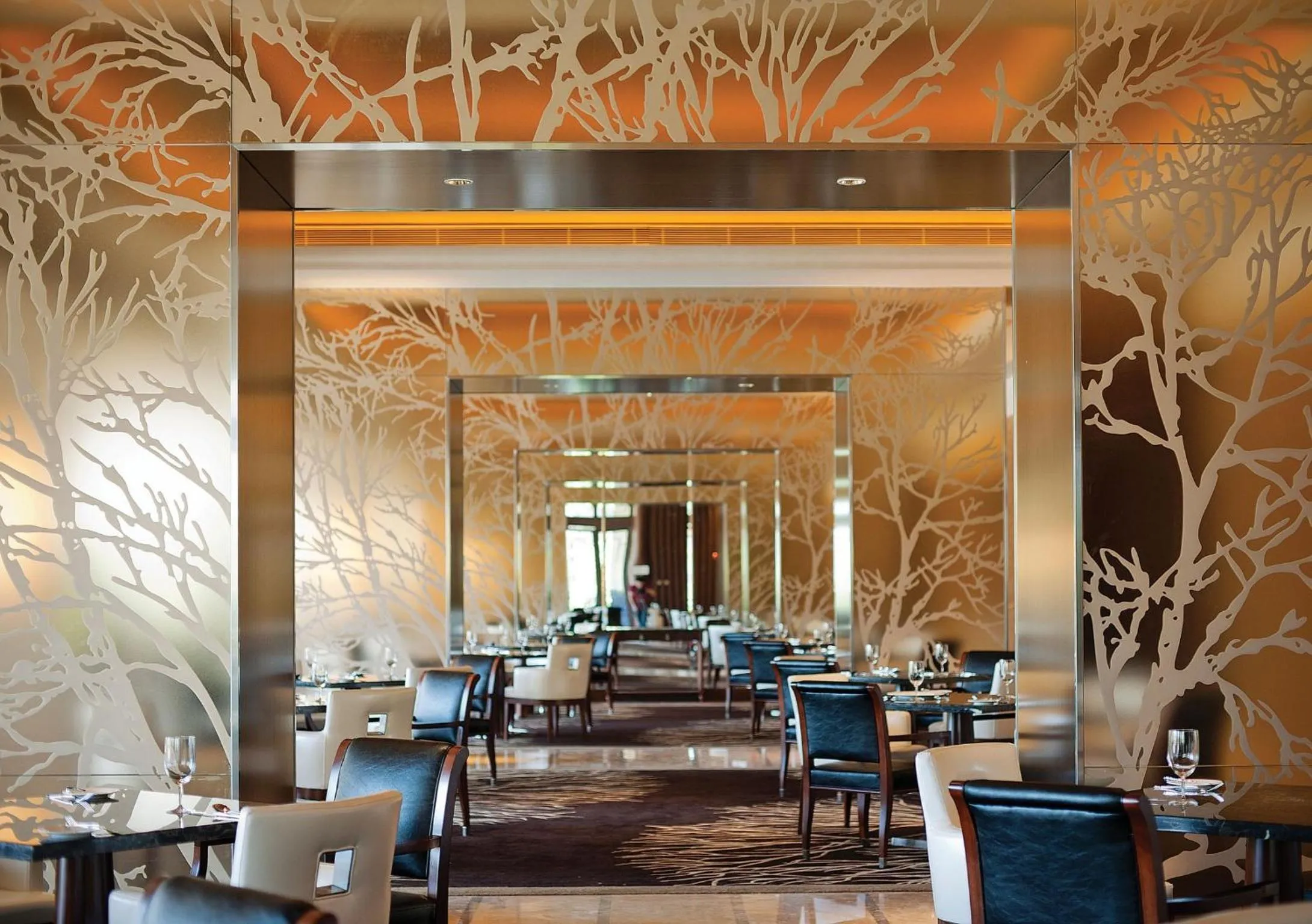 Restaurant/places to eat in Imperial Springs