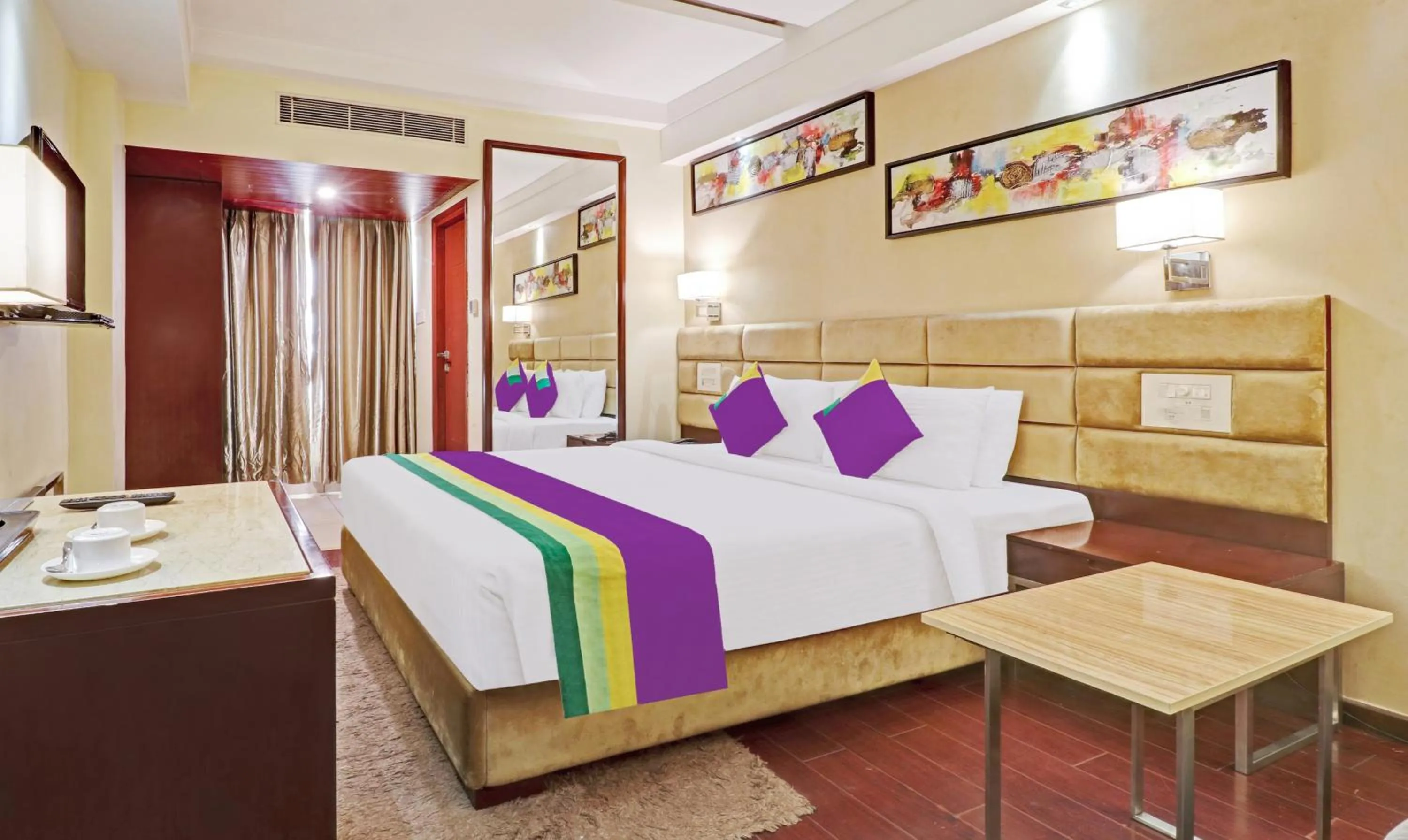 Photo of the whole room, Bed in Hotel Park N