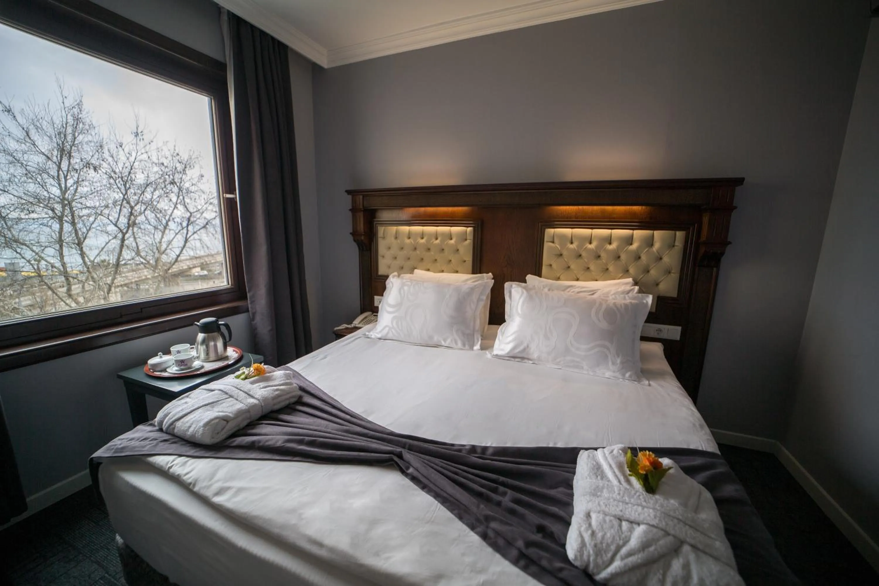 Bedroom, Bed in Funda Hotel