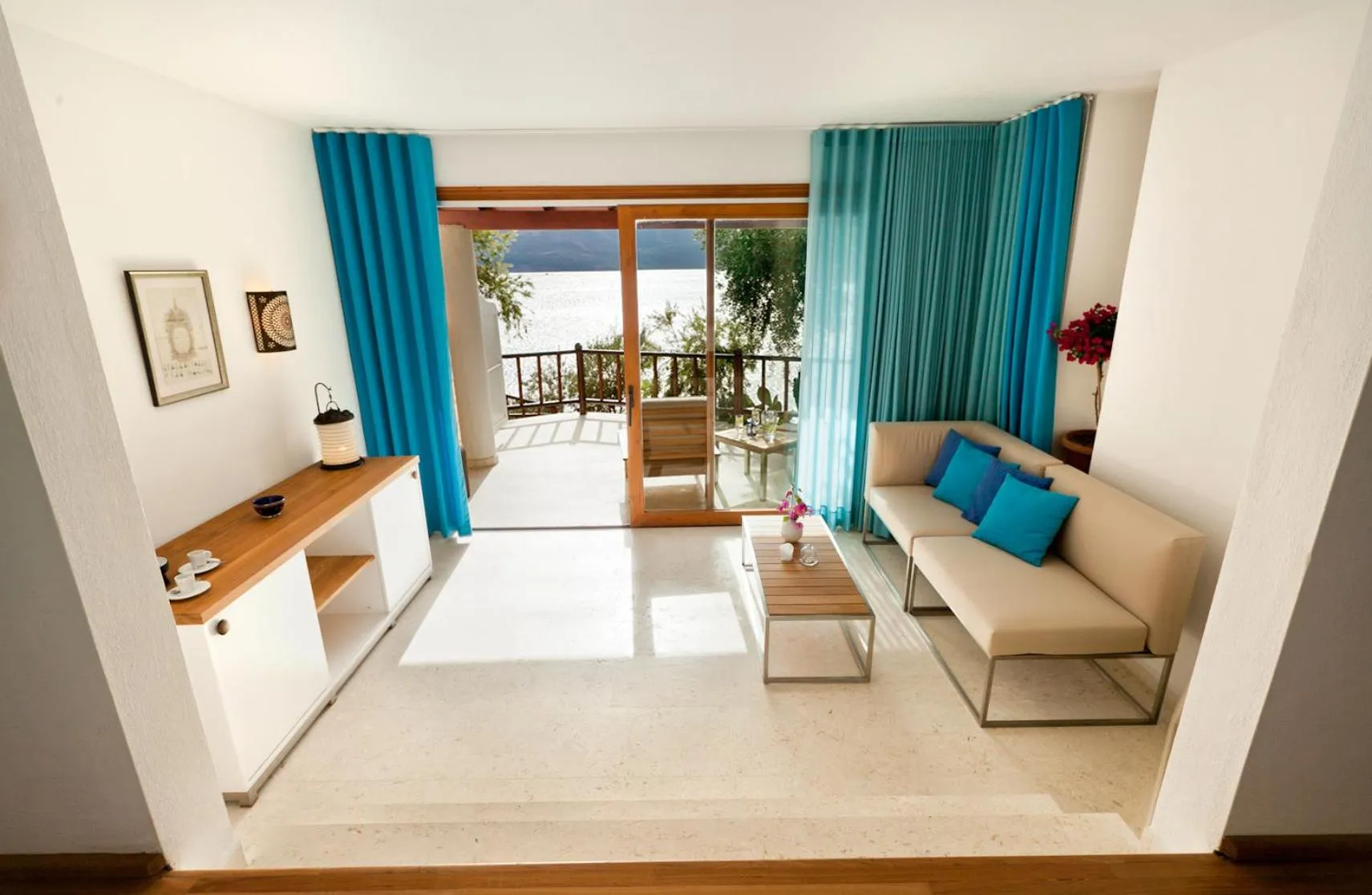 Day in Hotel Villa Mahal