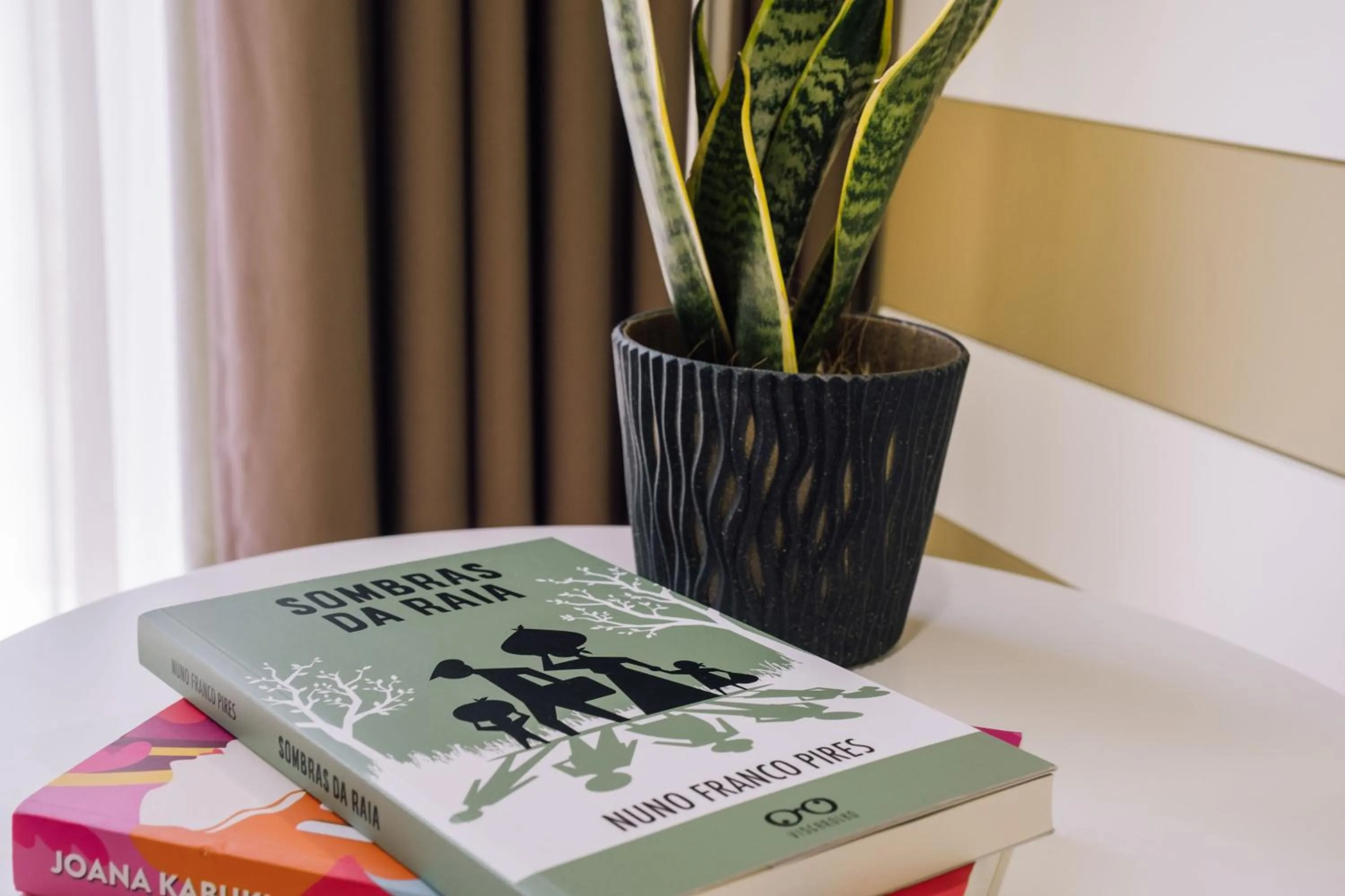 Decorative detail in Alva Valley Hotel