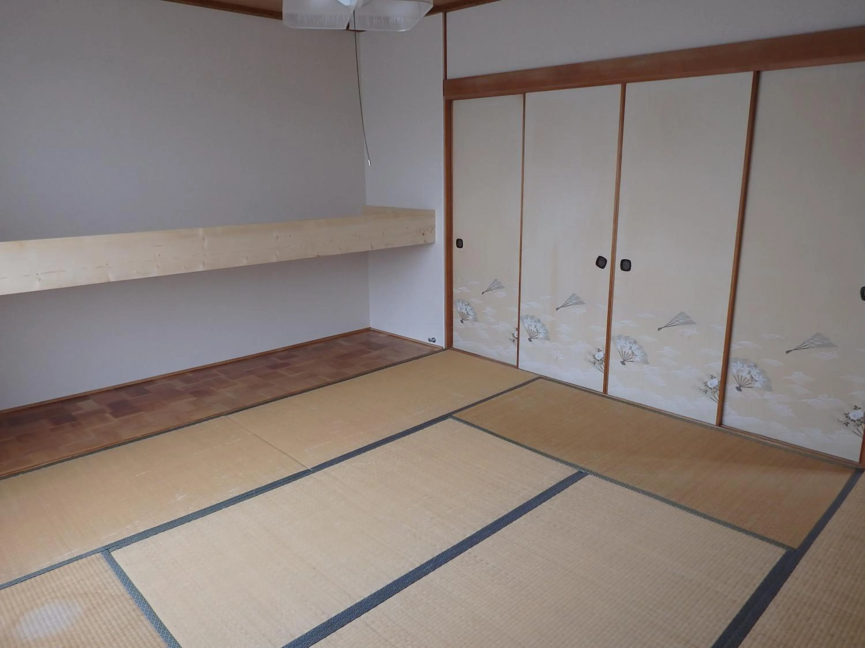 Photo of the whole room in Koukaso