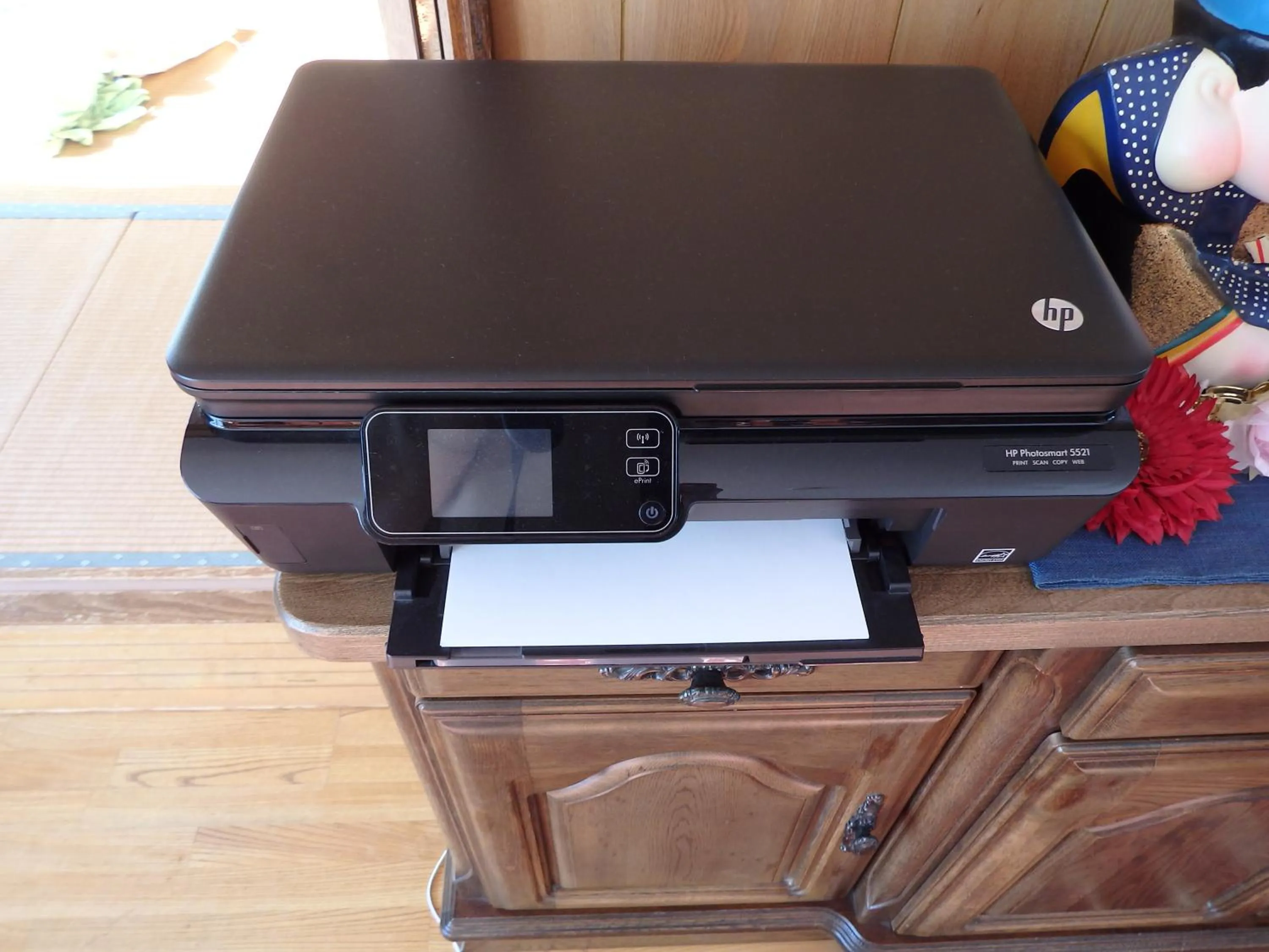 Communal lounge/ TV room in Koukaso