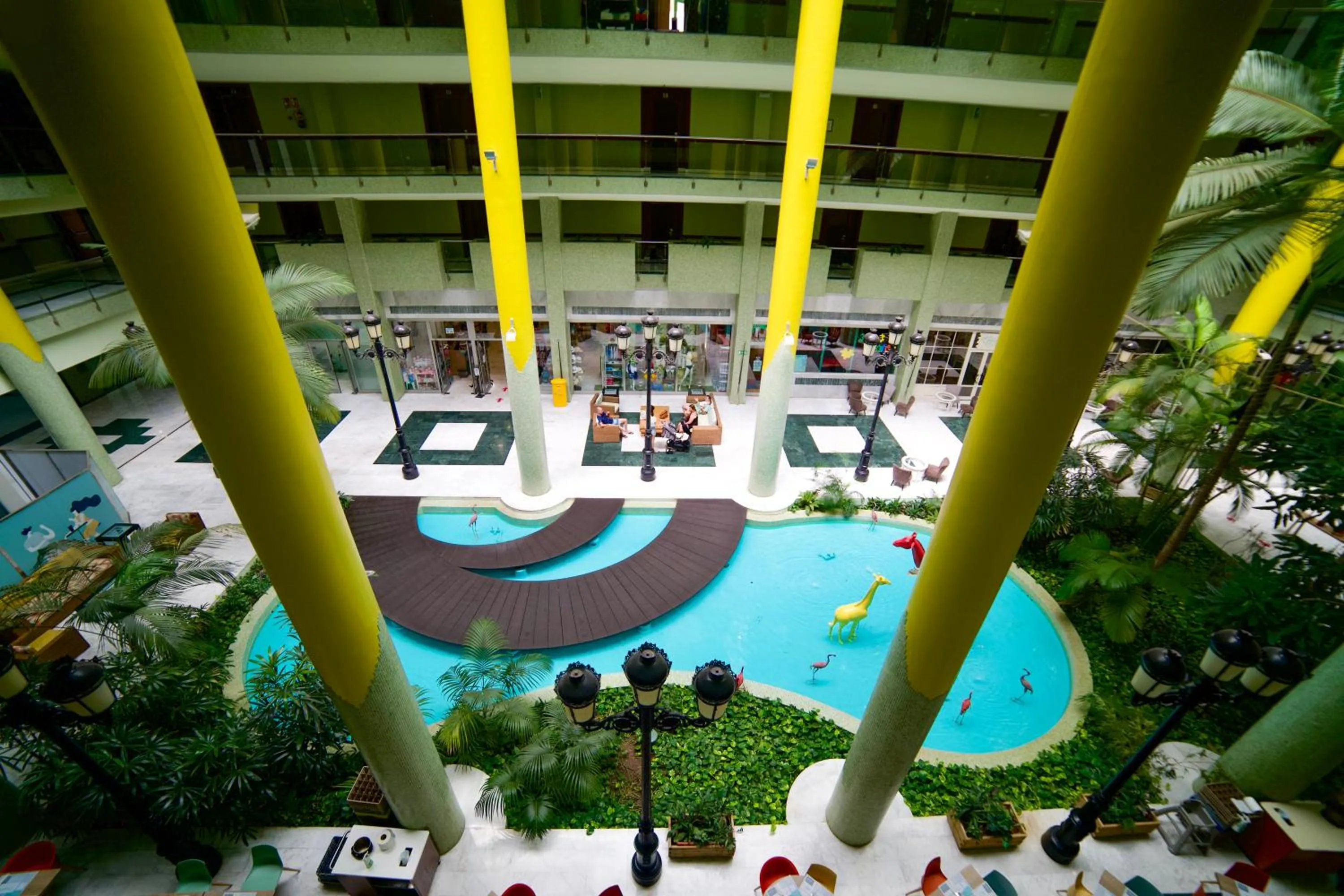 Area and facilities in Holiday World Resort