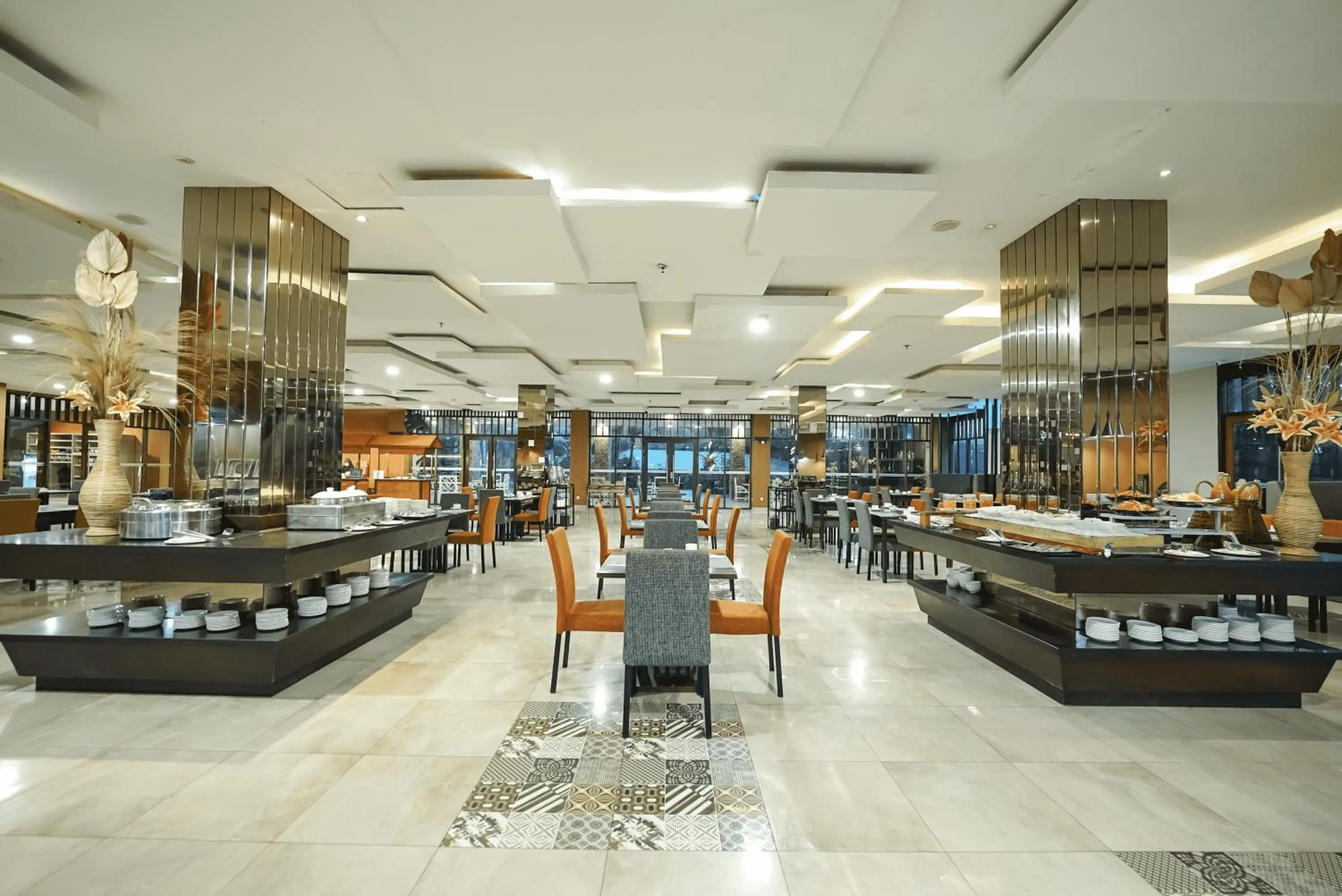 Restaurant/places to eat in Grand Tjokro Hotel Balikpapan