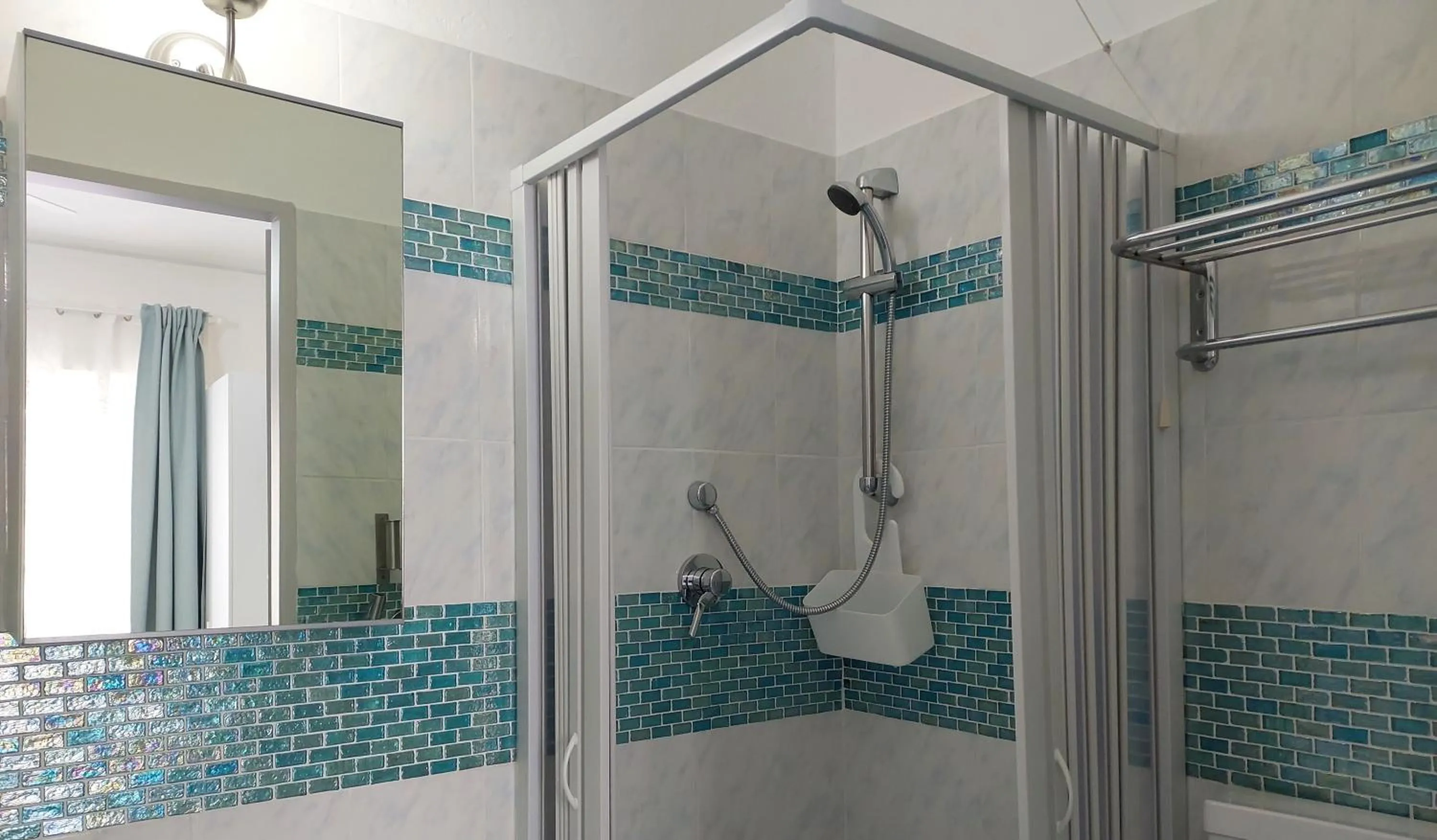 Shower in Villa La Lanterna