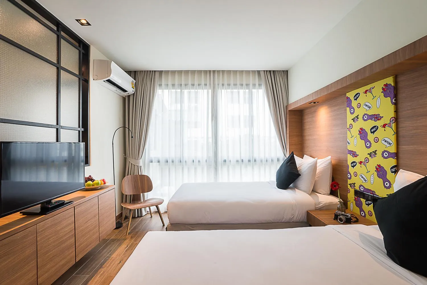 Photo of the whole room, Bed in Sunshine Hip Hotel