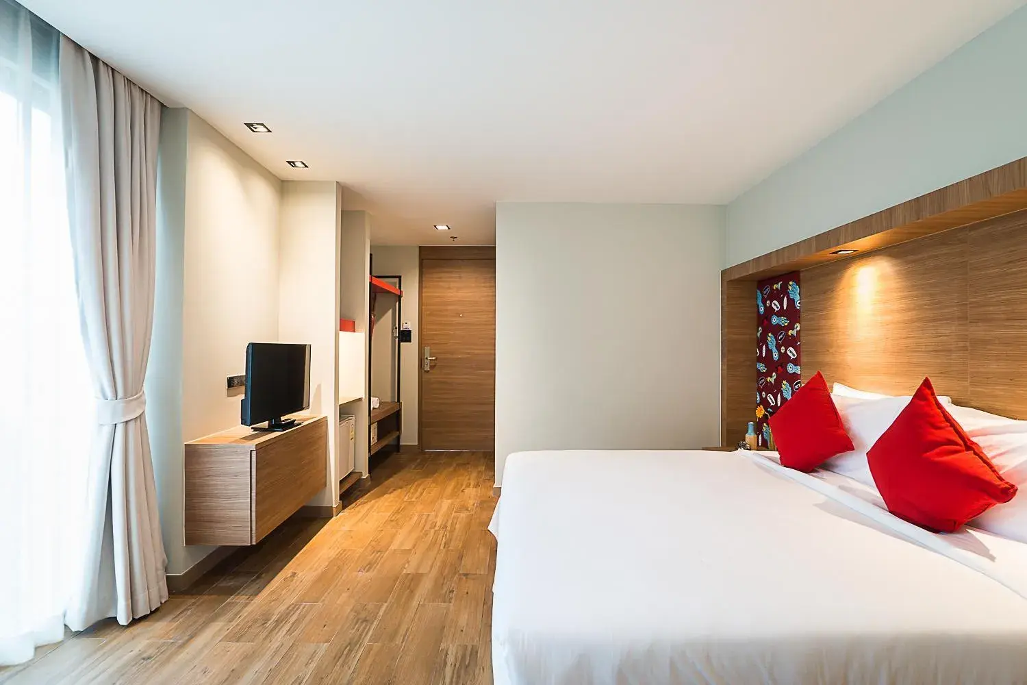 Deluxe Double or Twin Room in Sunshine Hip Hotel Deluxe Double or Twin Room in Sunshine Hip Hotel