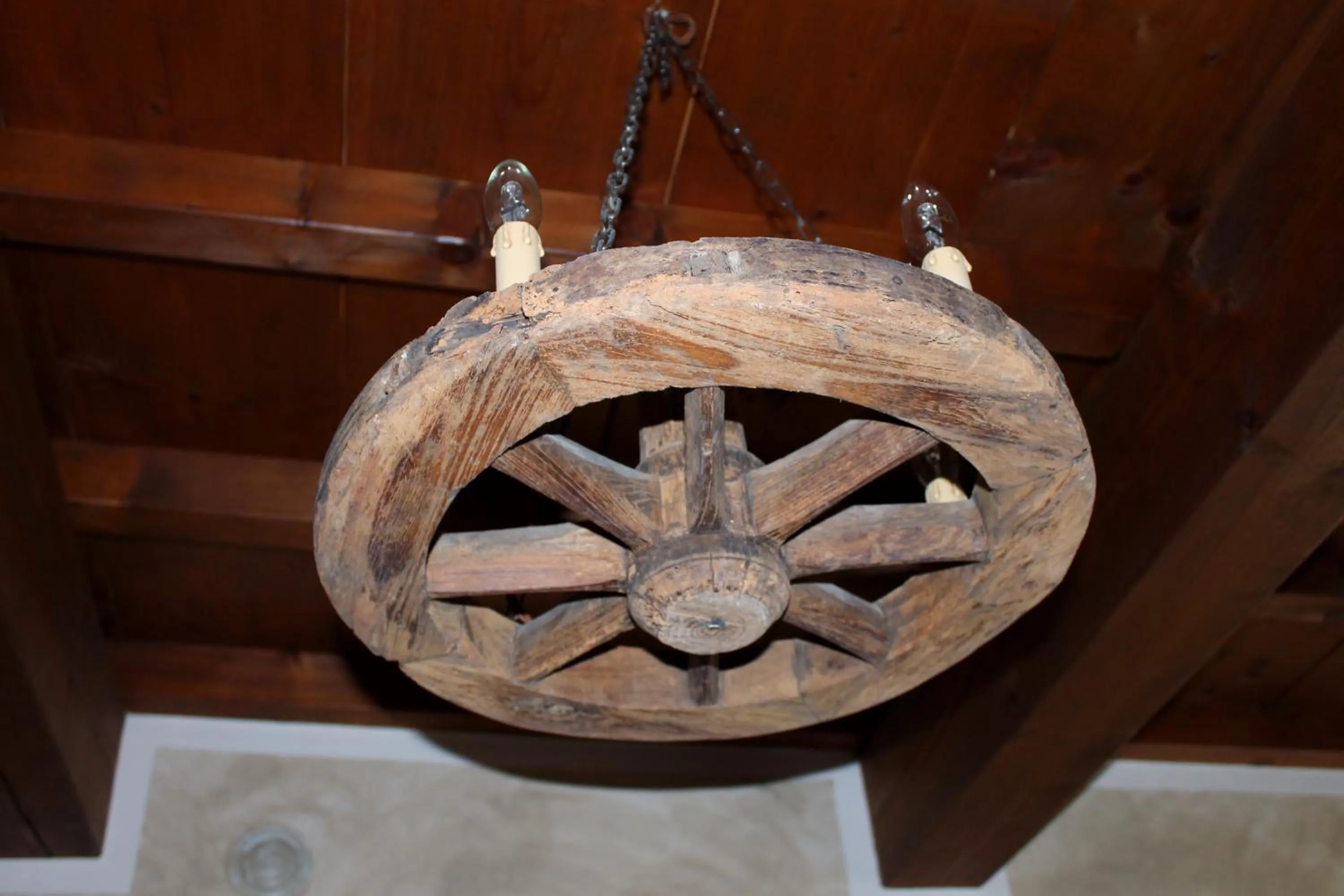 Decorative detail in La Casa Delle Rondini