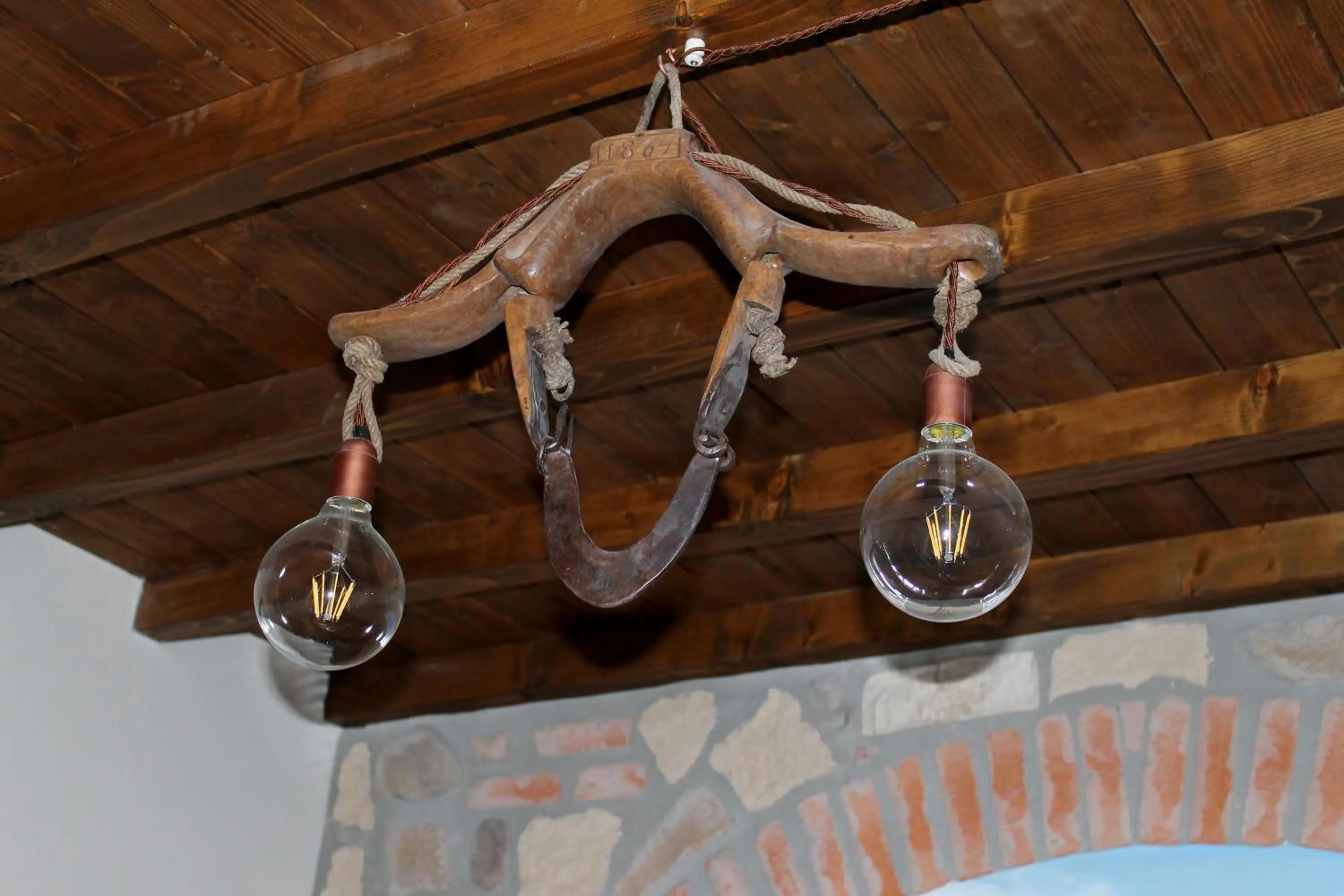 Decorative detail in La Casa Delle Rondini