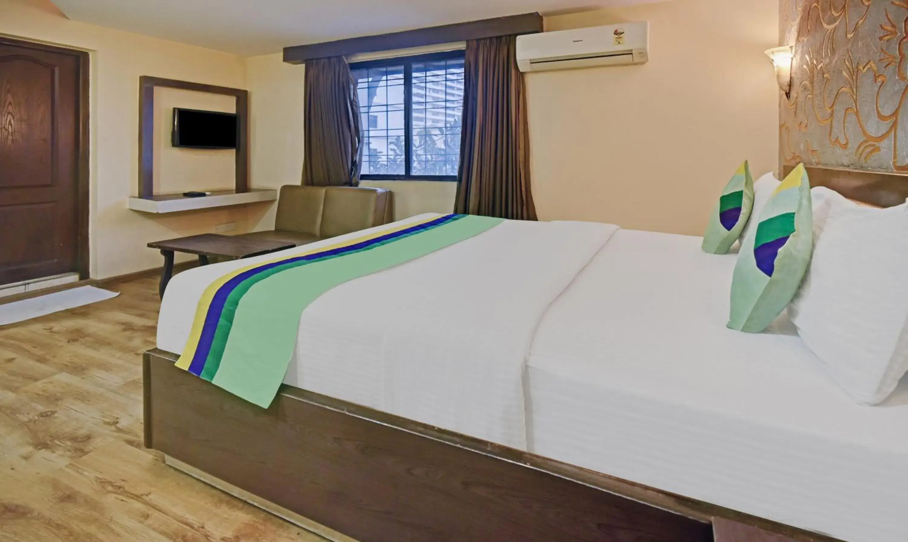 Standard Double Room in Treebo Savoury Sea Shell Residency Standard Double Room in Treebo Savoury Sea Shell Residency