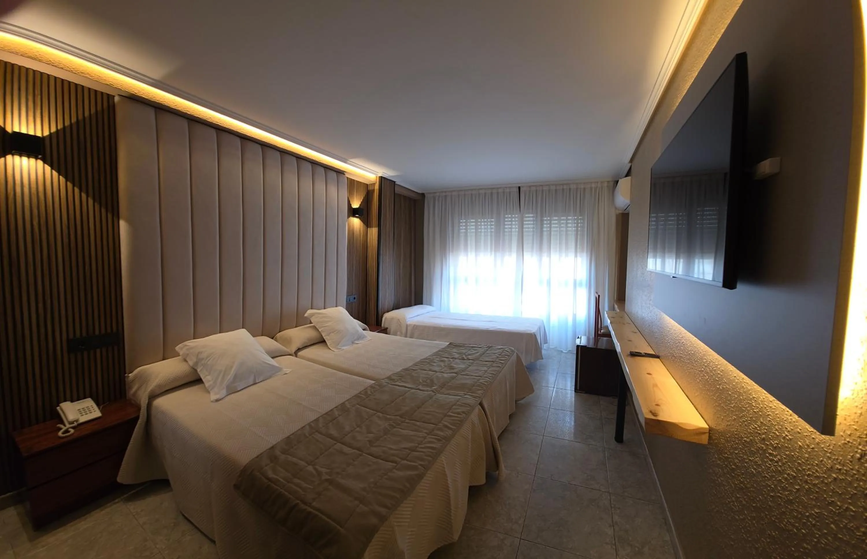 Photo of the whole room, Bed in Hotel Gala