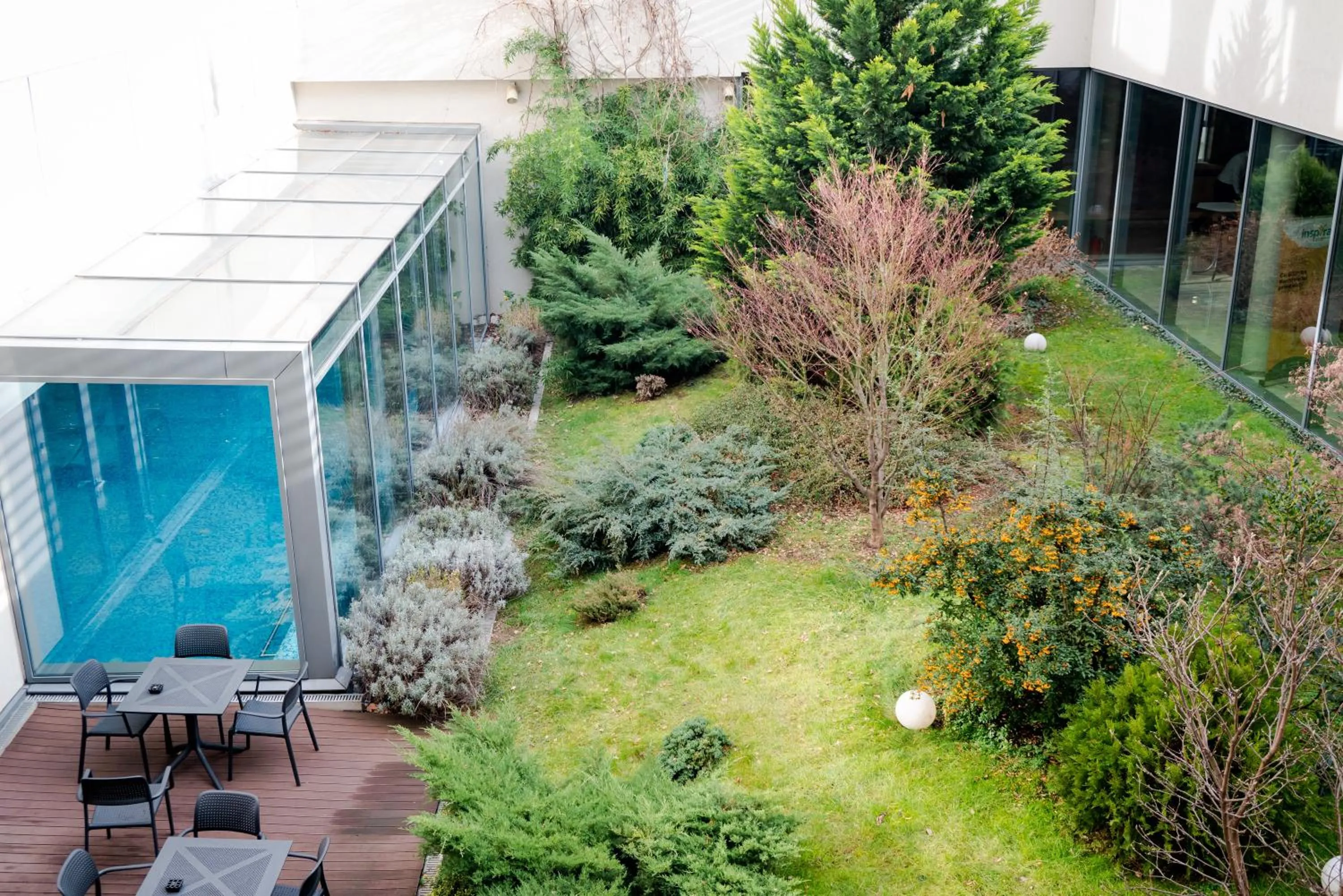 Garden view in Ramada Plaza Craiova