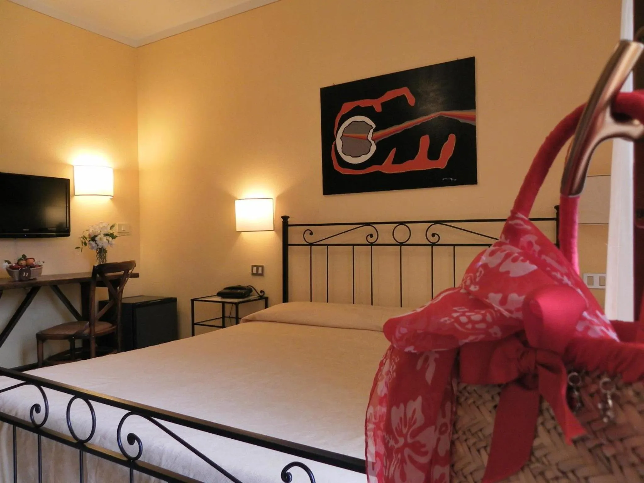 Bed in Hotel Il Caminetto