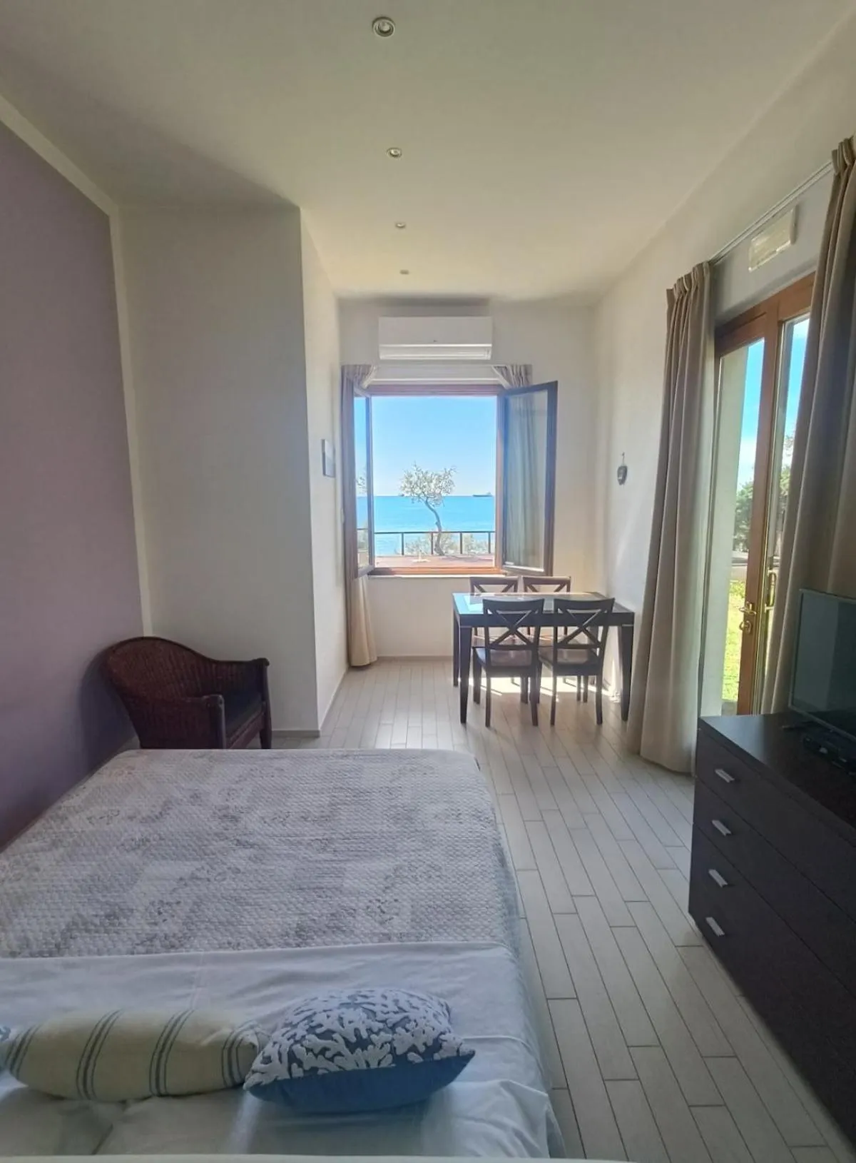 Bed in Cala Dei Mori