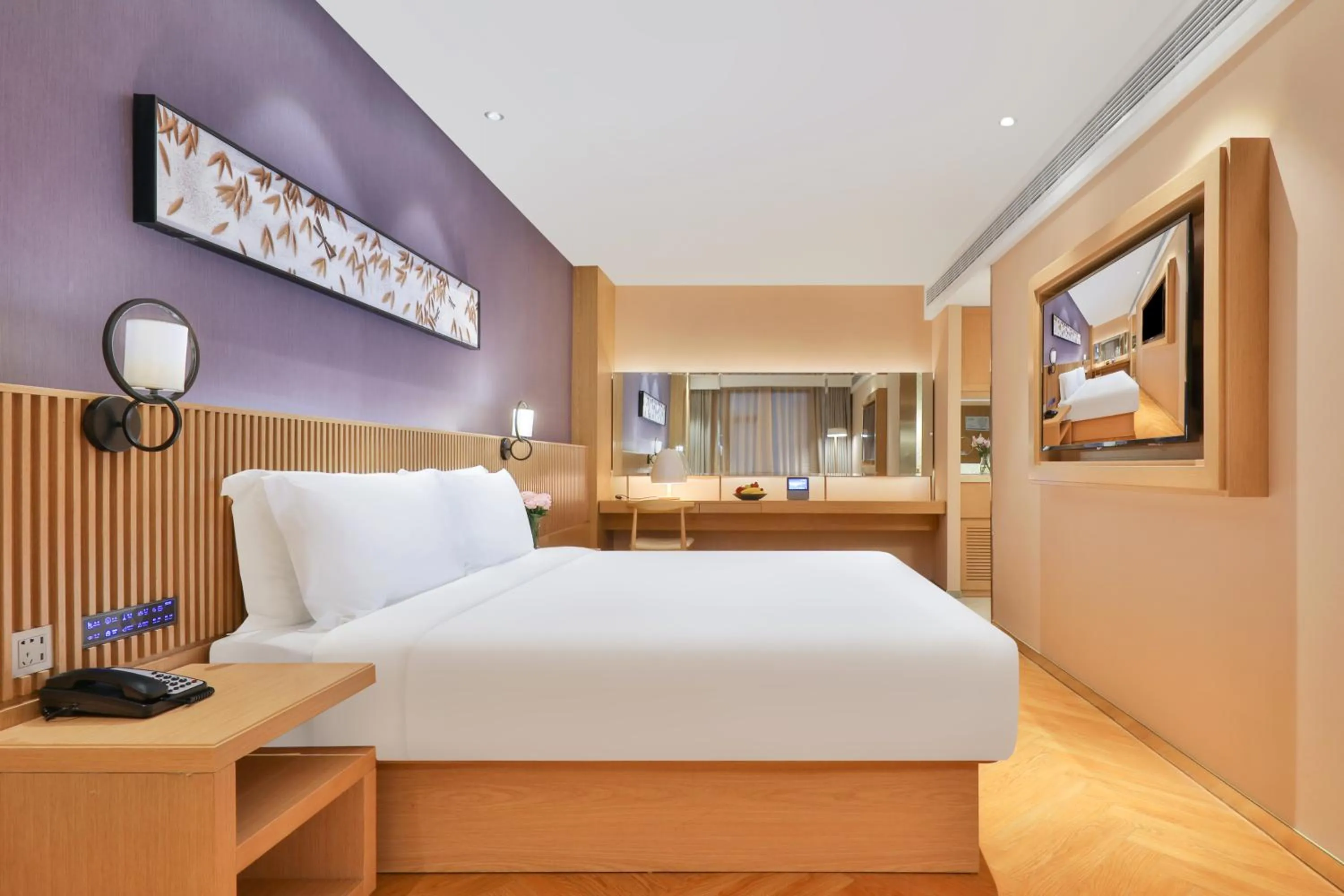 Photo of the whole room, Bed in Crystal Hotel Jing'an Darongcheng Hutai Road
