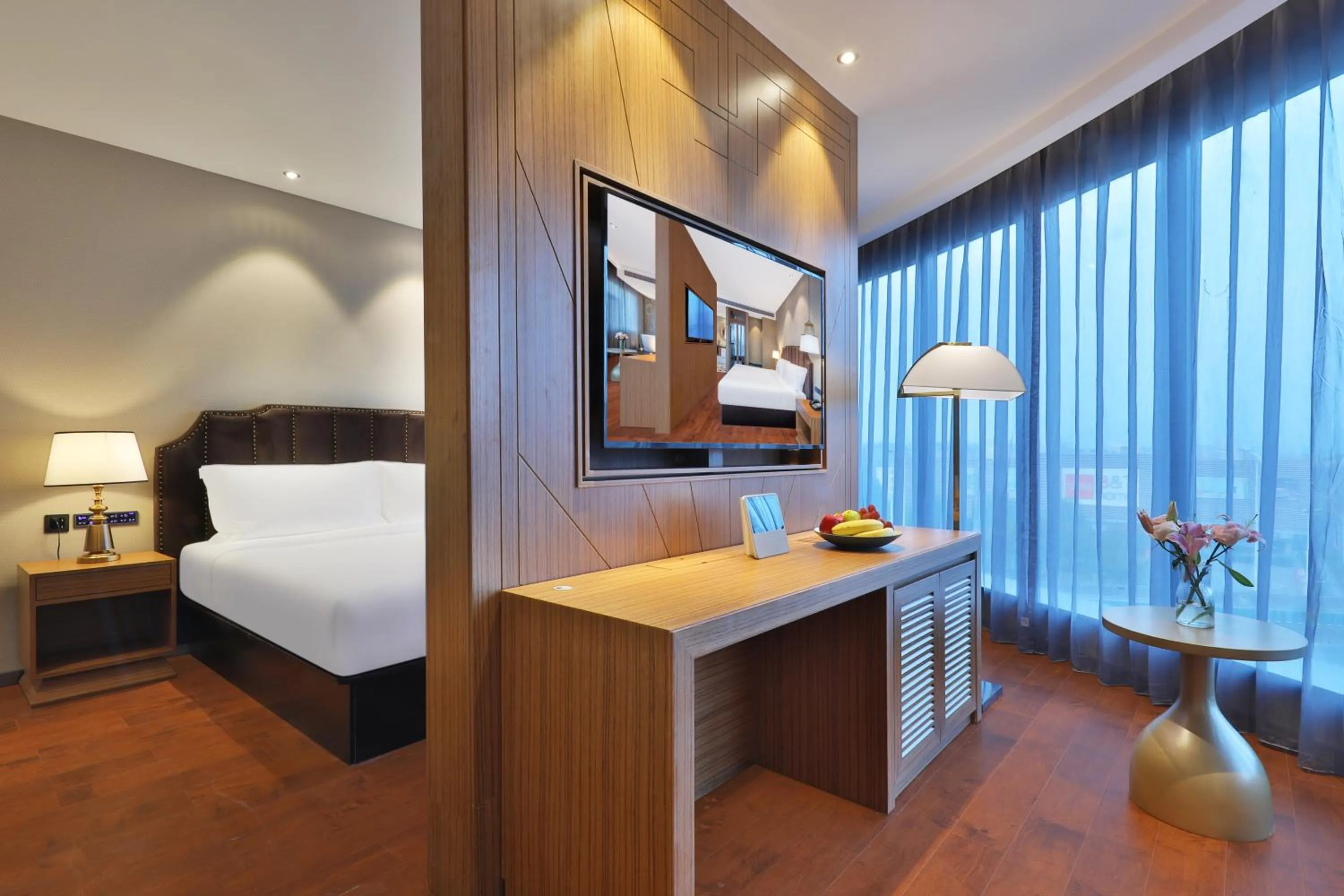 Photo of the whole room, Bed in Crystal Orange Hotel Dahua Hutai Road