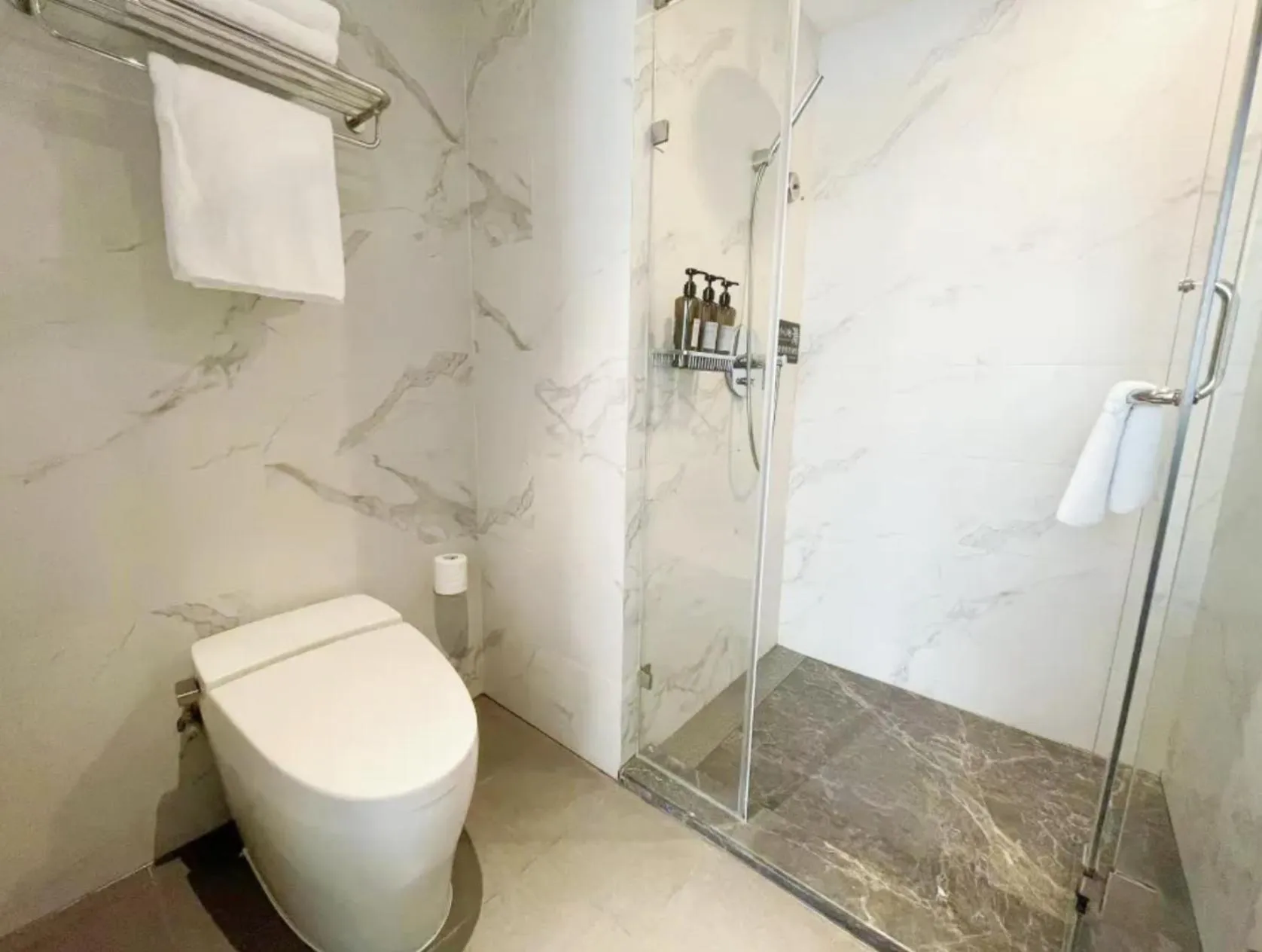 Toilet in Crystal Hotel Jing'an Darongcheng Hutai Road