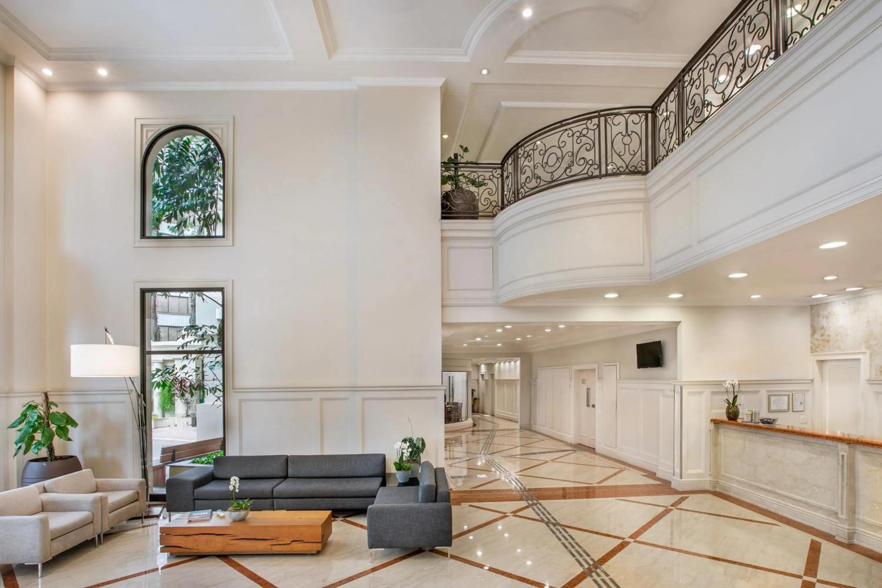 Lobby or reception in Meliá Campinas