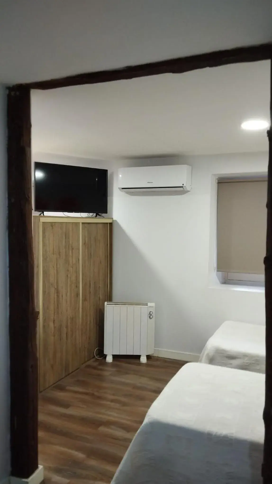 Two-Bedroom Apartment in Hostal Castilla Two-Bedroom Apartment in Hostal Castilla