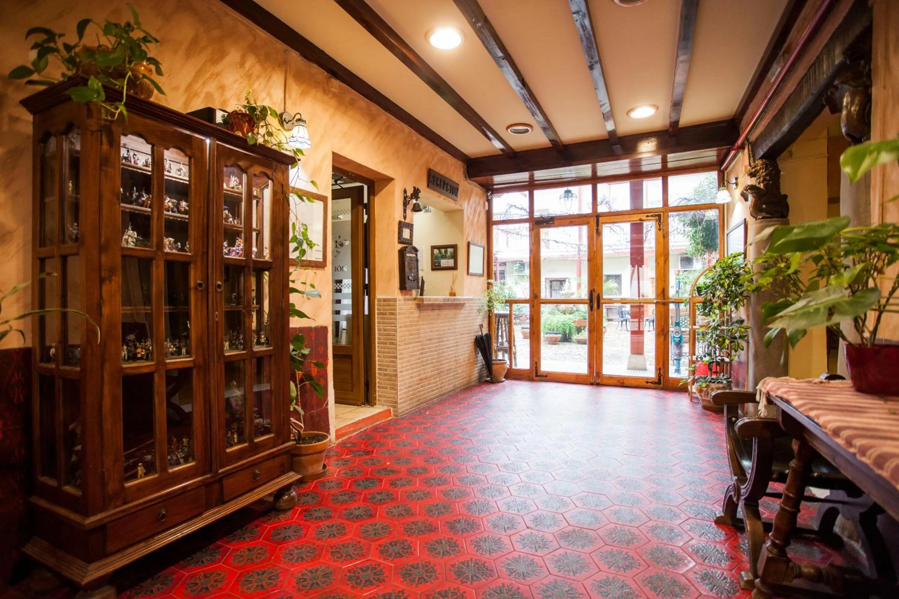 Lobby or reception in Hostal Castilla