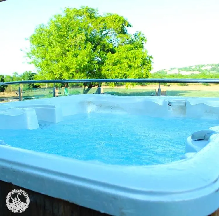 Hotel Campestre El Cisne