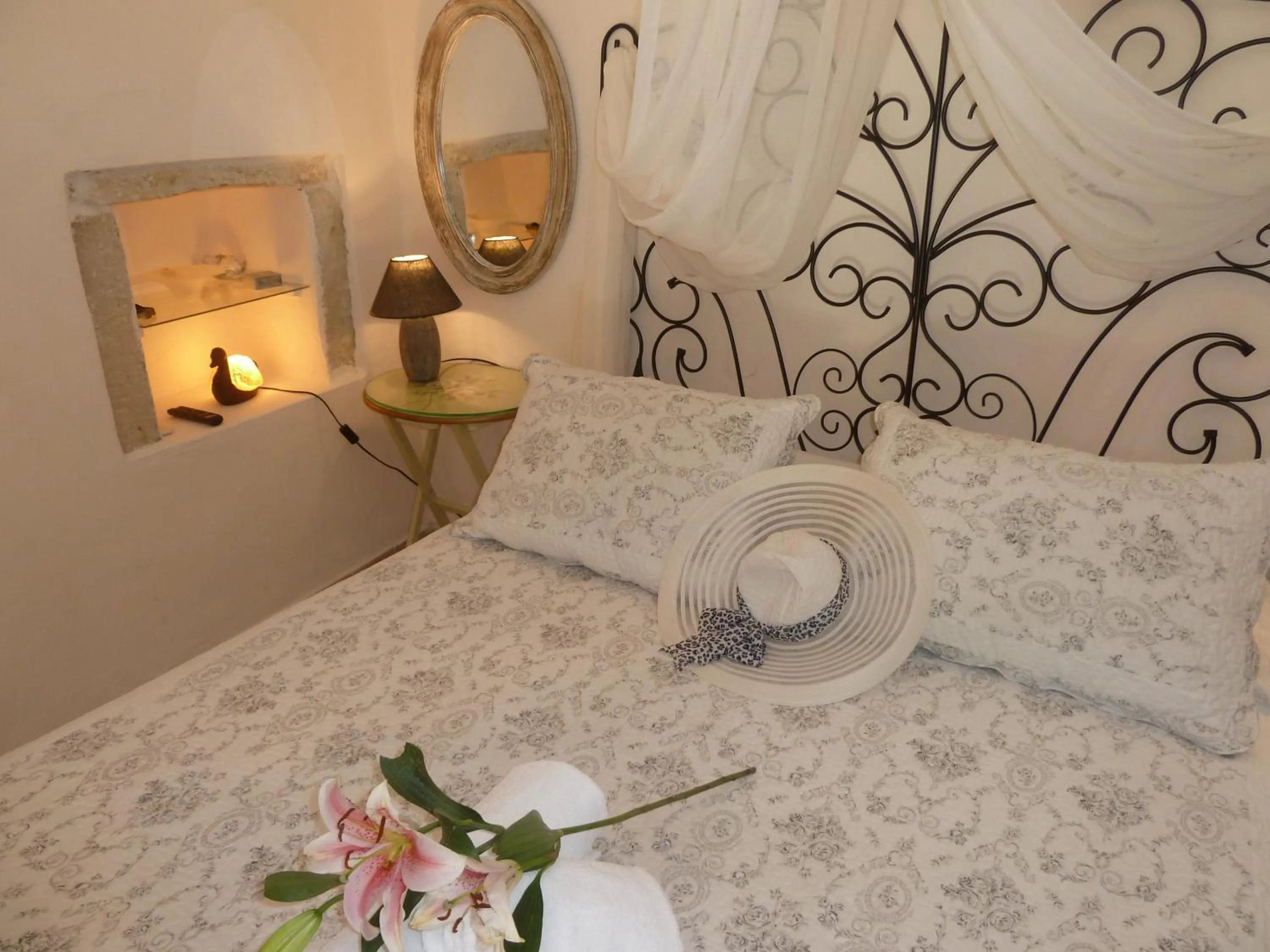 Bedroom, Bed in Calergi Residence - Holidays in Crete