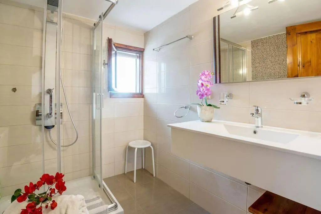 Bathroom in Calergi Residence - Holidays in Crete