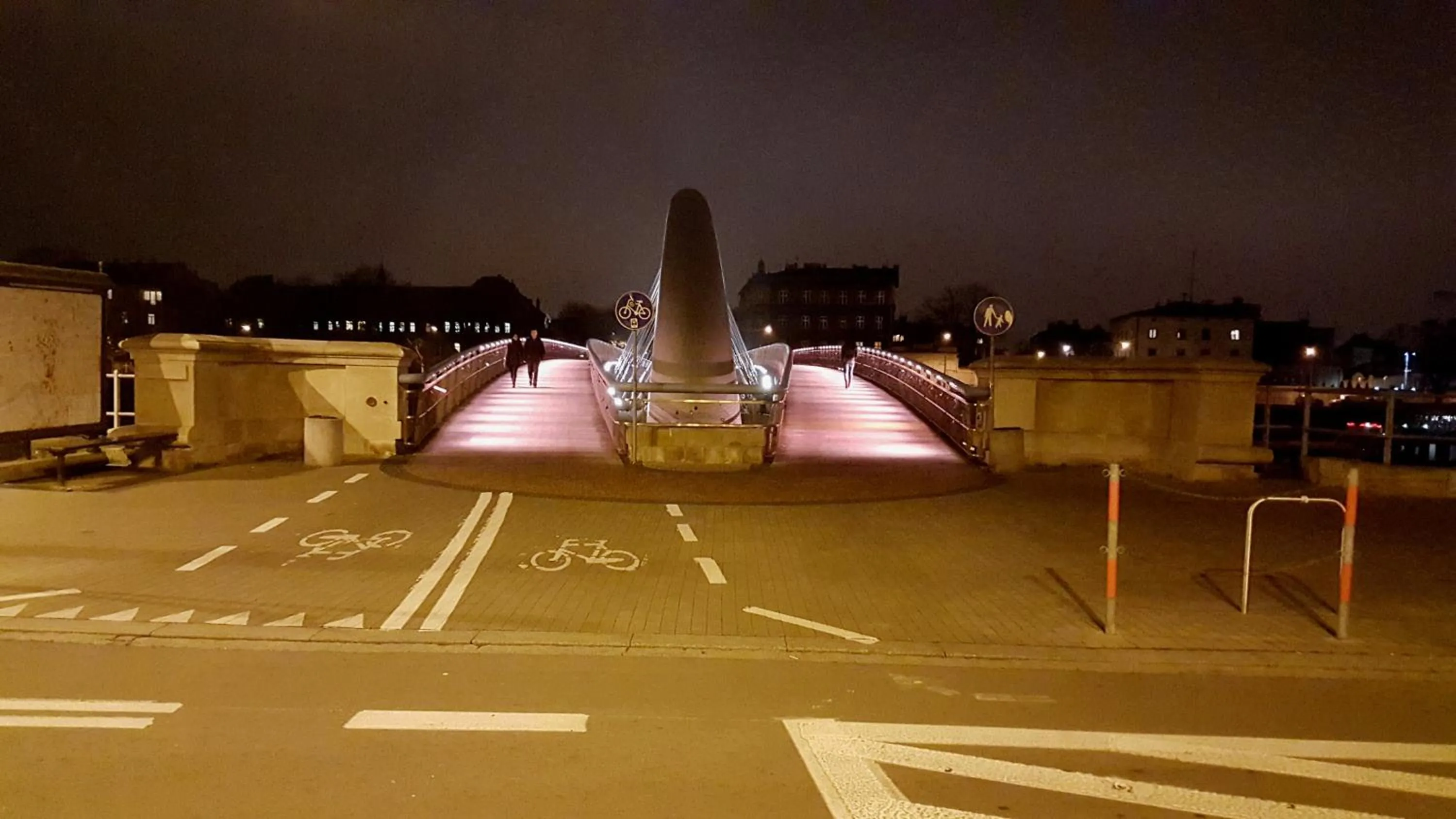 Nearby landmark in Diamonds Apartment