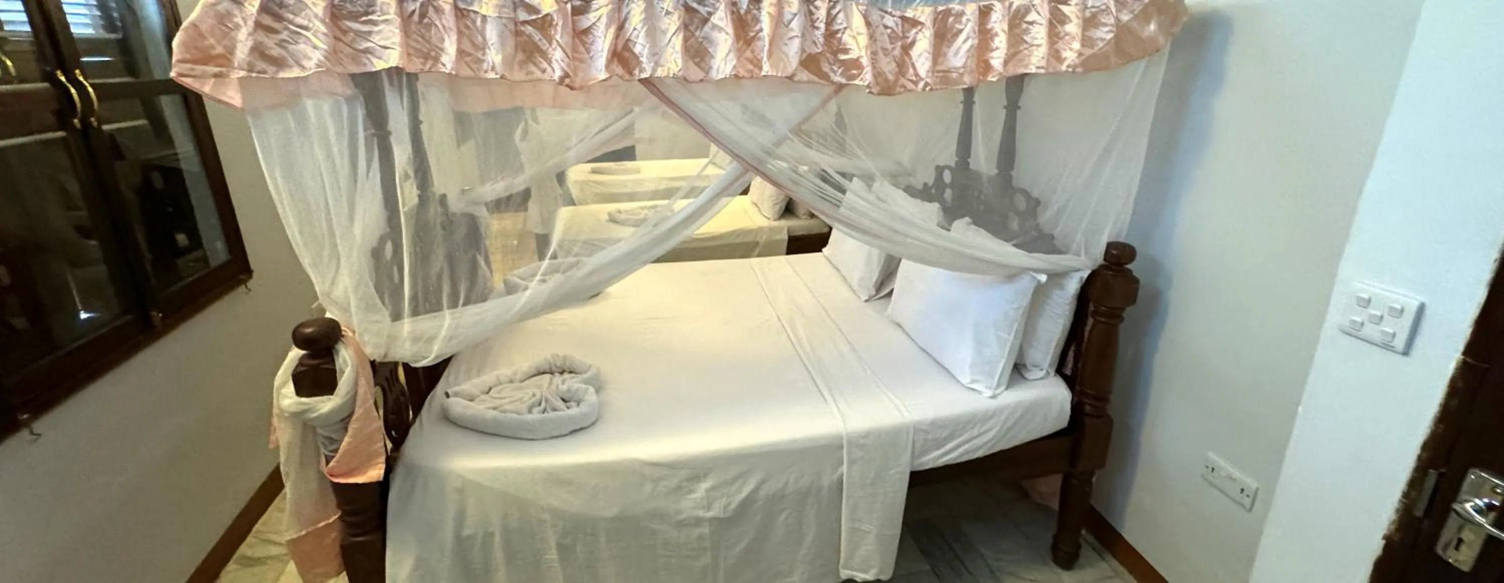 Bedroom, Bed in Princess Salme Inn