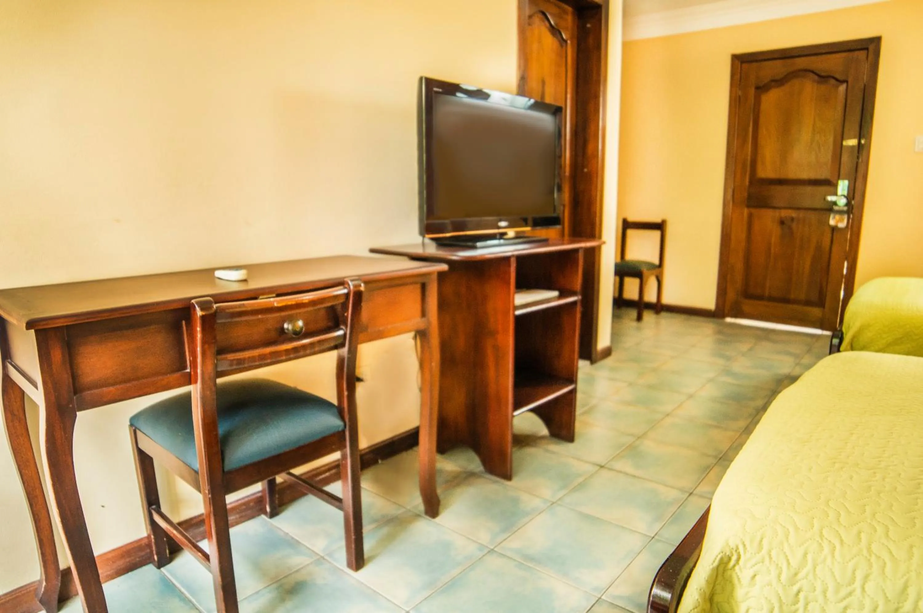 Bed in Hotel El Auca